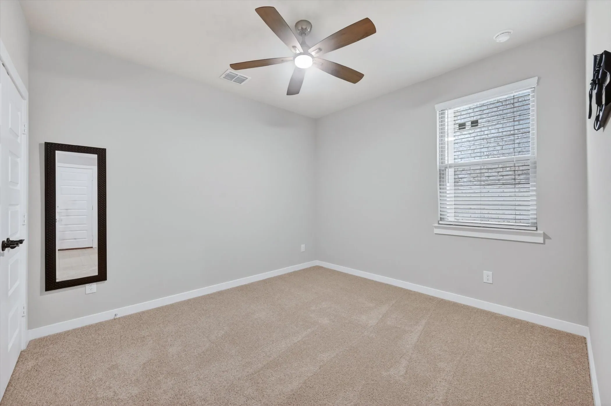 Single Family Residence For Rent in Collin County , 222 Goosewood Drive, Princeton, Texas 75071, 4 Bedroom, 3 Bathroom, 2 Garage spaces, 1,968 Sqft, built in 2023, mls#21247697, Real Estate Agent in Princeton, Homes For Rent in Collin county, Homes For Rent in Princeton, Realtor in Princeton Texas, Real Estate Brokerage Independent Realty Texas, Luminita Cordes Realtor