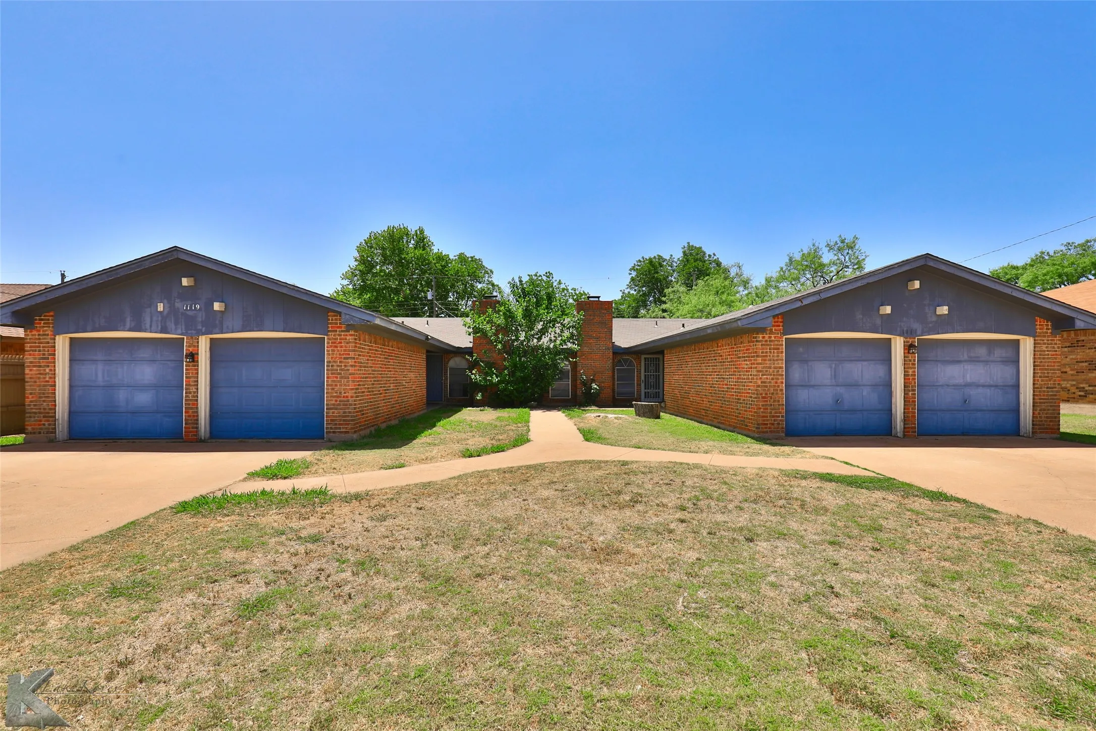 Duplex For Rent in Taylor County , 1117 Ruswood Drive, Abilene, Texas 79601, 3 Bedroom, 2 Bathroom, 2 Garage spaces, 1,323 Sqft, built in 1976, mls#21359835, Real Estate Agent in Abilene, Homes For Rent in Taylor county, Homes For Rent in Abilene, Realtor in Abilene Texas, Real Estate Brokerage Independent Realty Texas, Luminita Cordes Realtor