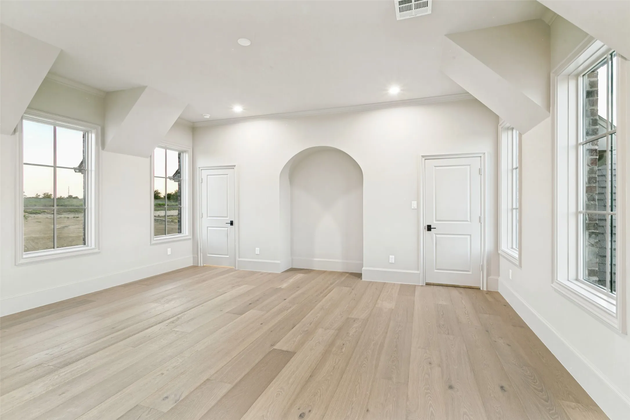Single Family Residence For Sale in Parker County , 994 San Jacinto Drive, Aledo, Texas 76008, 4 Bedroom, 5 Bathroom, 3 Garage spaces, 4,496 Sqft, built in 2026, mls#21359347, Real Estate Agent in Aledo, Homes For Sale in Parker county, Homes For Sale in Aledo, Realtor in Aledo Texas, Real Estate Brokerage Independent Realty Texas, Luminita Cordes Realtor