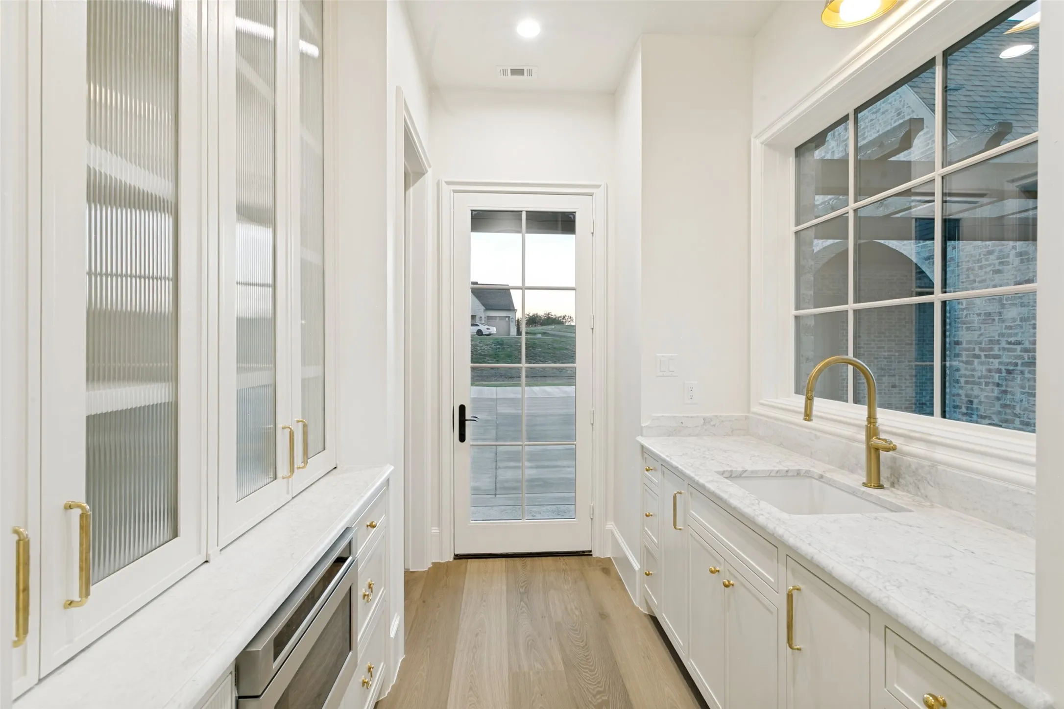 Single Family Residence For Sale in Parker County , 994 San Jacinto Drive, Aledo, Texas 76008, 4 Bedroom, 5 Bathroom, 3 Garage spaces, 4,496 Sqft, built in 2026, mls#21359347, Real Estate Agent in Aledo, Homes For Sale in Parker county, Homes For Sale in Aledo, Realtor in Aledo Texas, Real Estate Brokerage Independent Realty Texas, Luminita Cordes Realtor