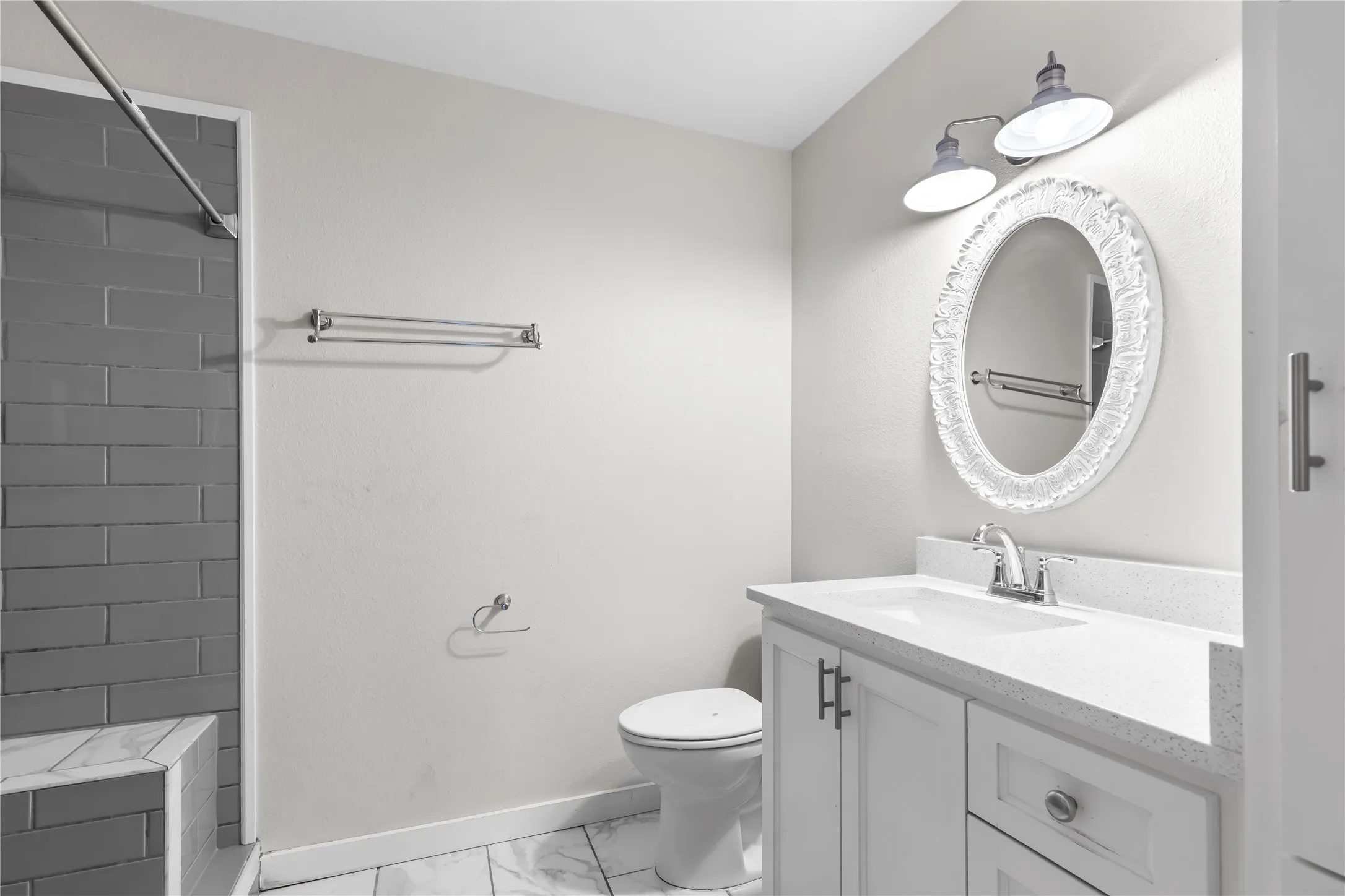 Single Family Residence For Sale in Grayson County , 1015 W Sycamore Street, Sherman, Texas 75092, 3 Bedroom, 2 Bathroom, 1 Garage spaces, 1,181 Sqft, built in 1956, mls#21359845, Real Estate Agent in Sherman, Homes For Sale in Grayson county, Homes For Sale in Sherman, Realtor in Sherman Texas, Real Estate Brokerage Independent Realty Texas, Luminita Cordes Realtor
