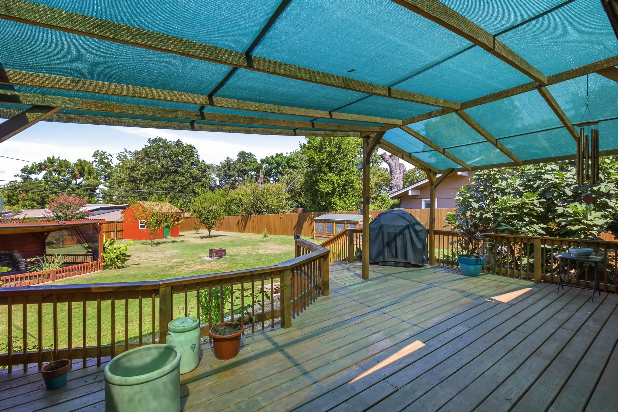 Single Family Residence For Sale in Tarrant County , 612 Oakwood Drive, Euless, Texas 76040, 3 Bedroom, 2 Bathroom, 2 Garage spaces, 1,622 Sqft, built in 1959, mls#21356740, Real Estate Agent in Euless, Homes For Sale in Tarrant county, Homes For Sale in Euless, Realtor in Euless Texas, Real Estate Brokerage Independent Realty Texas, Luminita Cordes Realtor