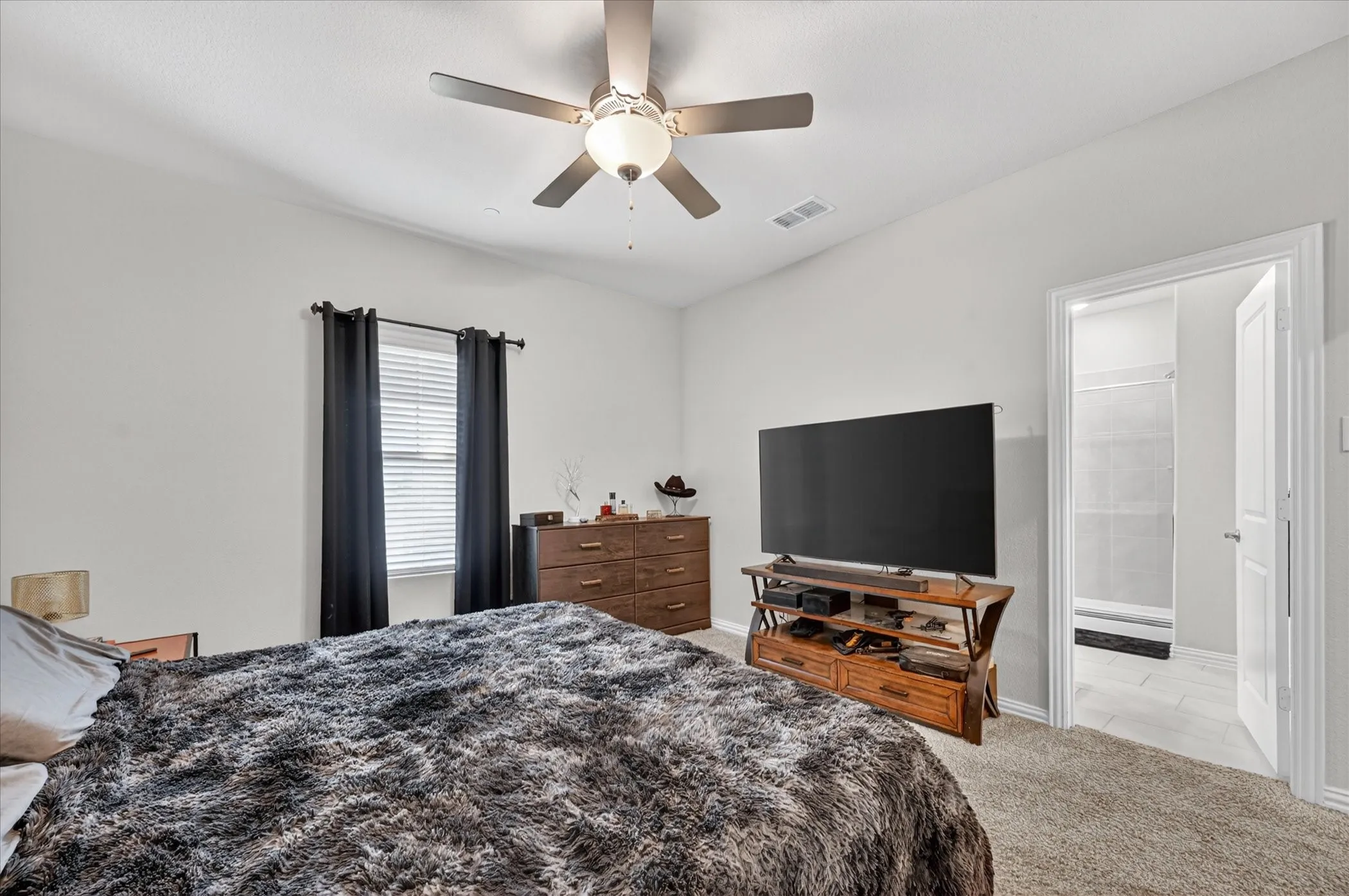 Single Family Residence For Rent in Collin County , 120 Monarch Way, Wylie, Texas 75098, 4 Bedroom, 3 Bathroom, 2 Garage spaces, 2,191 Sqft, built in 2023, mls#21359848, Real Estate Agent in Wylie, Homes For Rent in Collin county, Homes For Rent in Wylie, Realtor in Wylie Texas, Real Estate Brokerage Independent Realty Texas, Luminita Cordes Realtor