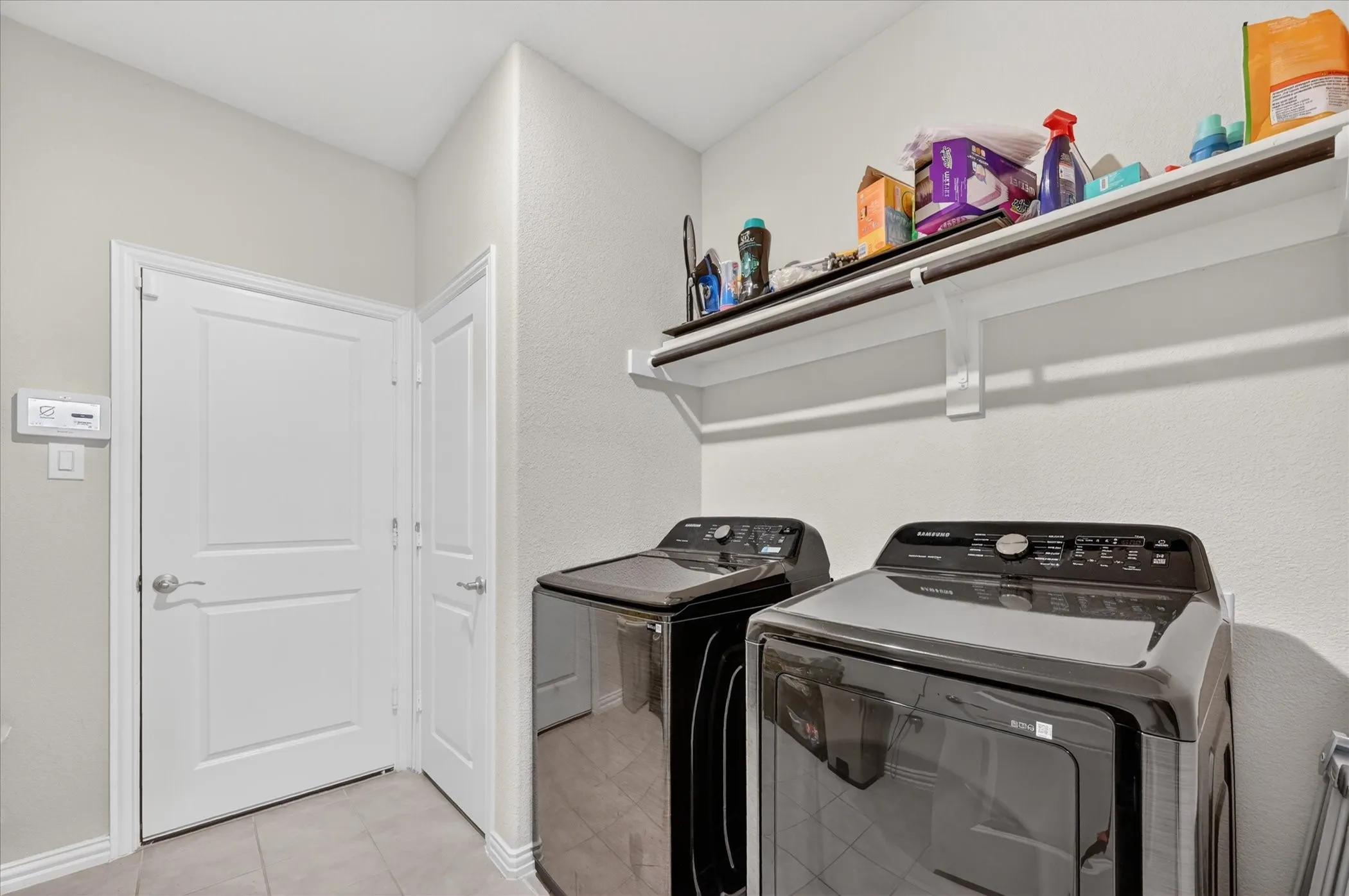 Single Family Residence For Rent in Collin County , 120 Monarch Way, Wylie, Texas 75098, 4 Bedroom, 3 Bathroom, 2 Garage spaces, 2,191 Sqft, built in 2023, mls#21359848, Real Estate Agent in Wylie, Homes For Rent in Collin county, Homes For Rent in Wylie, Realtor in Wylie Texas, Real Estate Brokerage Independent Realty Texas, Luminita Cordes Realtor