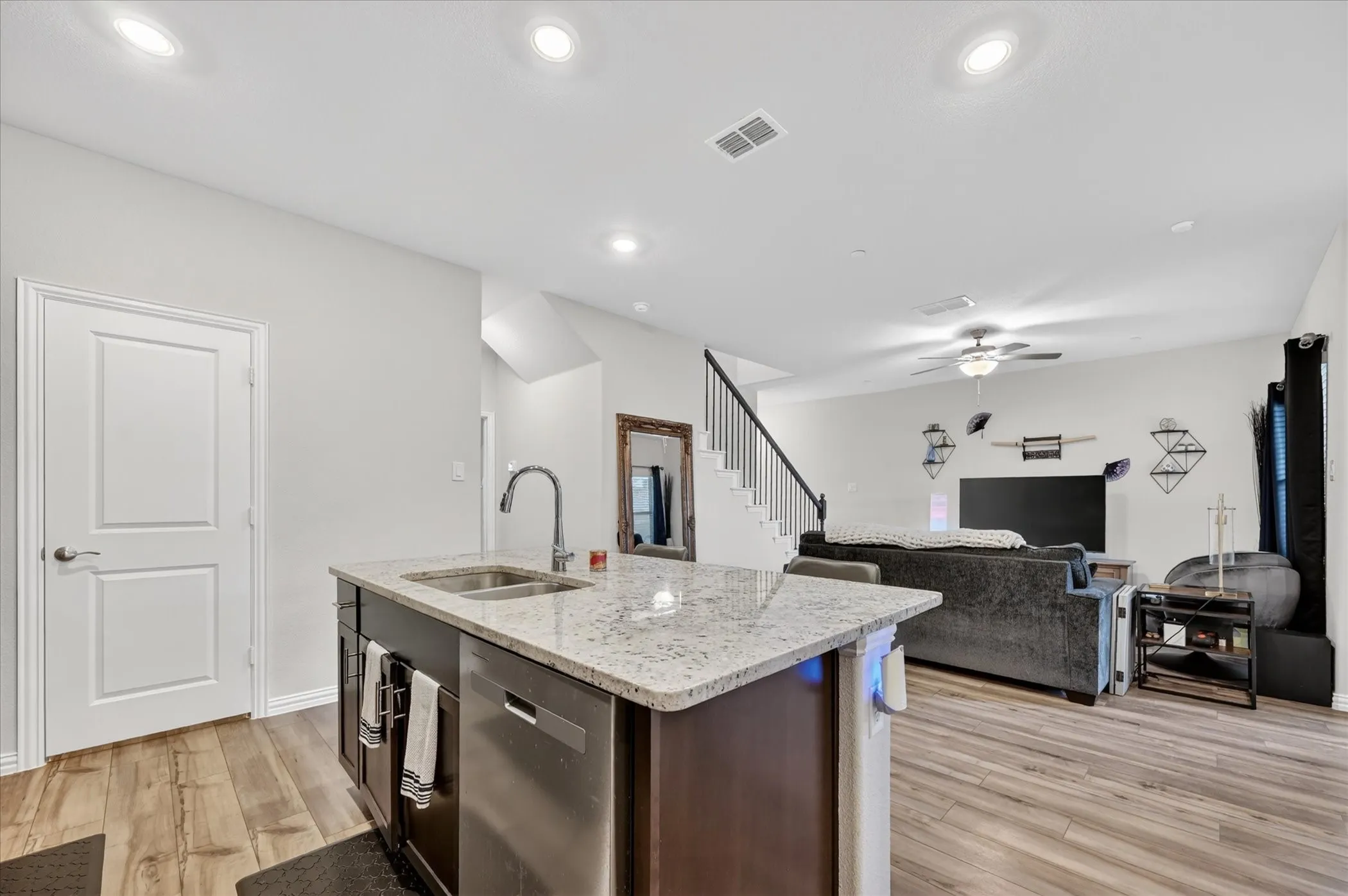 Single Family Residence For Rent in Collin County , 120 Monarch Way, Wylie, Texas 75098, 4 Bedroom, 3 Bathroom, 2 Garage spaces, 2,191 Sqft, built in 2023, mls#21359848, Real Estate Agent in Wylie, Homes For Rent in Collin county, Homes For Rent in Wylie, Realtor in Wylie Texas, Real Estate Brokerage Independent Realty Texas, Luminita Cordes Realtor