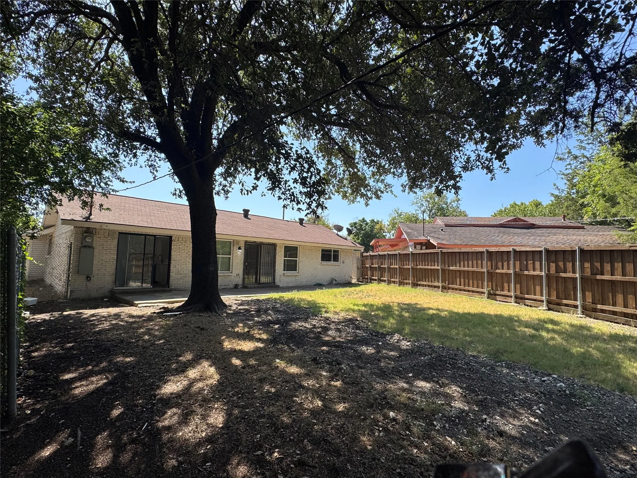 Single Family Residence For Rent in Dallas County , 3549 Rio Grande Circle, Dallas, Texas 75233, 4 Bedroom, 2 Bathroom, Garage spaces, 1,923 Sqft, built in 1968, mls#21359747, Real Estate Agent in Dallas, Homes For Rent in Dallas county, Homes For Rent in Dallas, Realtor in Dallas Texas, Real Estate Brokerage Independent Realty Texas, Luminita Cordes Realtor