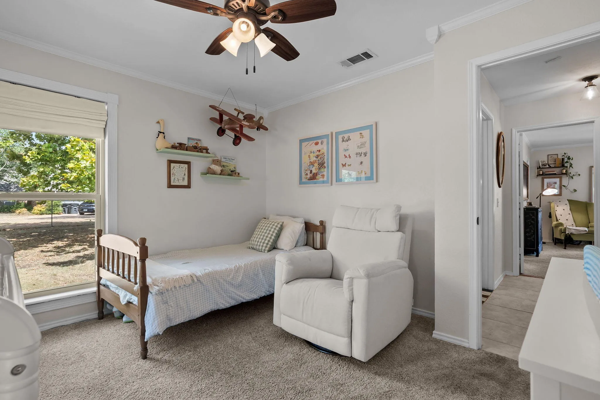 Single Family Residence For Sale in Parker County , 1910 Circleview Drive, Weatherford, Texas 76087, 3 Bedroom, 3 Bathroom, 2 Garage spaces, 1,790 Sqft, built in 1988, Price $549,000, mls#21359858, Real Estate Agent in Weatherford, Homes For Sale in Parker county, Homes For Sale in Weatherford, Realtor in Weatherford Texas, Real Estate Brokerage Independent Realty Texas, Luminita Cordes Realtor