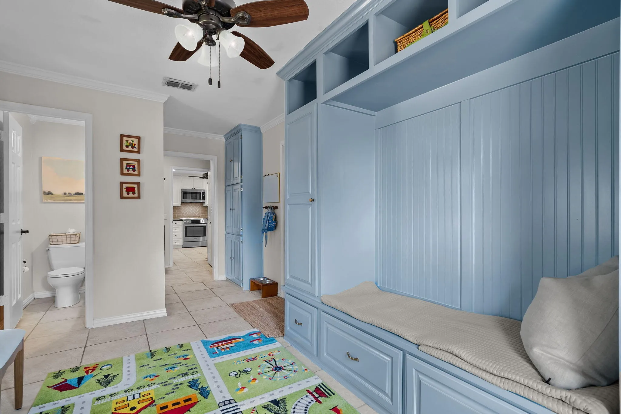 Single Family Residence For Sale in Parker County , 1910 Circleview Drive, Weatherford, Texas 76087, 3 Bedroom, 3 Bathroom, 2 Garage spaces, 1,790 Sqft, built in 1988, Price $549,000, mls#21359858, Real Estate Agent in Weatherford, Homes For Sale in Parker county, Homes For Sale in Weatherford, Realtor in Weatherford Texas, Real Estate Brokerage Independent Realty Texas, Luminita Cordes Realtor