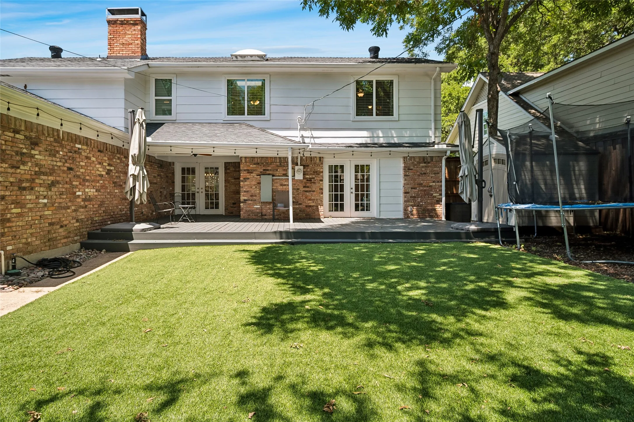 Single Family Residence For Sale in Dallas County , 9614 Brentgate Drive, Dallas, Texas 75238, 4 Bedroom, 4 Bathroom, 2 Garage spaces, 3,165 Sqft, built in 1964, mls#21358946, Real Estate Agent in Dallas, Homes For Sale in Dallas county, Homes For Sale in Dallas, Realtor in Dallas Texas, Real Estate Brokerage Independent Realty Texas, Luminita Cordes Realtor