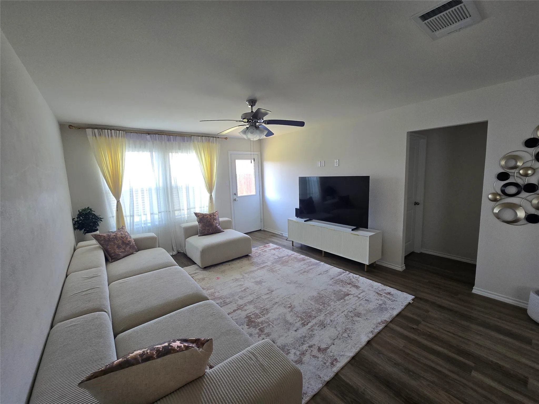 Single Family Residence For Rent in Collin County , 856 Good Cheer Lane, Lavon, Texas 75166, 4 Bedroom, 2 Bathroom, 2 Garage spaces, 1,665 Sqft, built in 2023, Price $2,000, mls#21359780, Real Estate Agent in Lavon, Homes For Rent in Collin county, Homes For Rent in Lavon, Realtor in Lavon Texas, Real Estate Brokerage Independent Realty Texas, Luminita Cordes Realtor