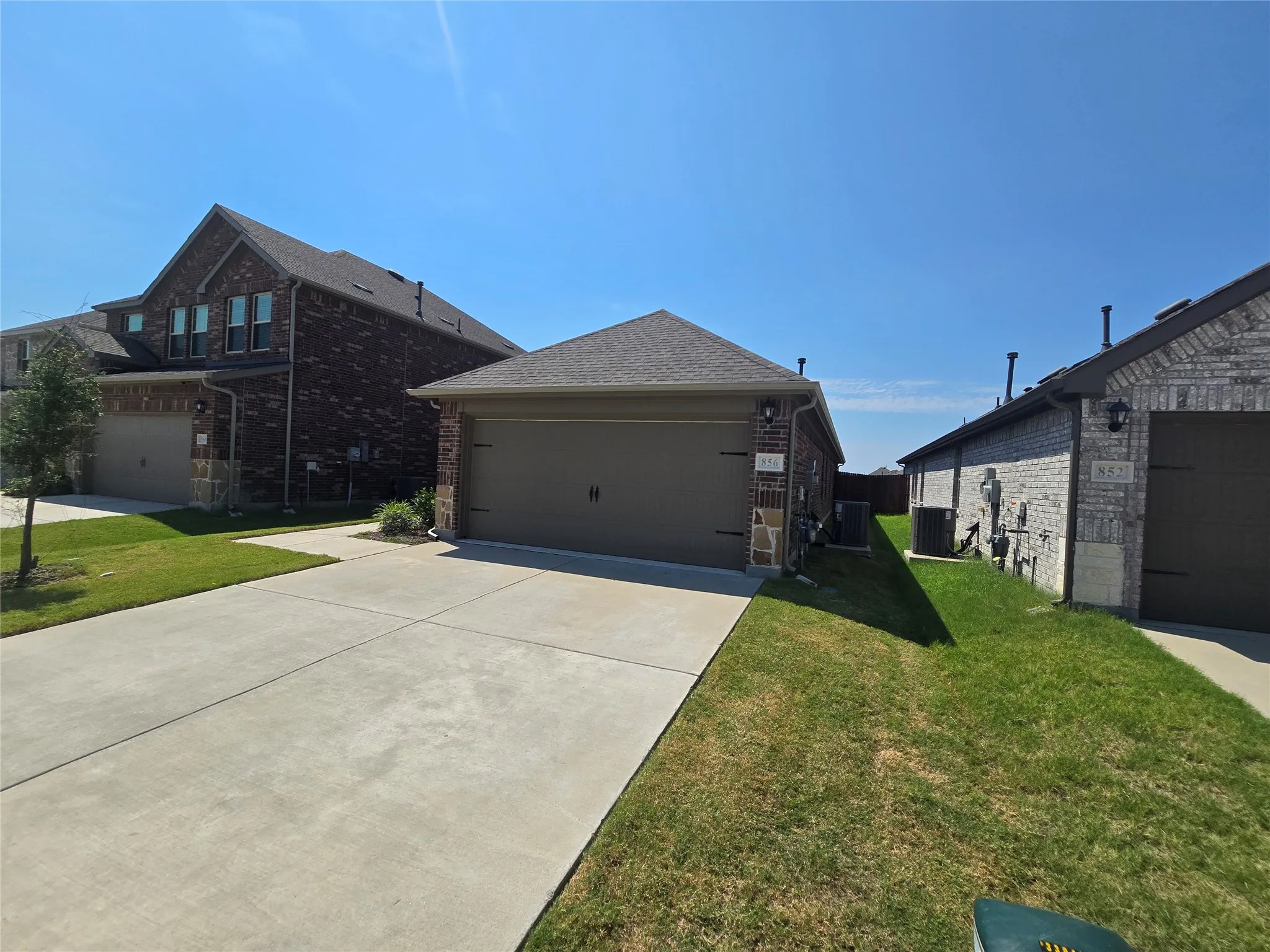 Single Family Residence For Rent in Collin County , 856 Good Cheer Lane, Lavon, Texas 75166, 4 Bedroom, 2 Bathroom, 2 Garage spaces, 1,665 Sqft, built in 2023, Price $2,000, mls#21359780, Real Estate Agent in Lavon, Homes For Rent in Collin county, Homes For Rent in Lavon, Realtor in Lavon Texas, Real Estate Brokerage Independent Realty Texas, Luminita Cordes Realtor