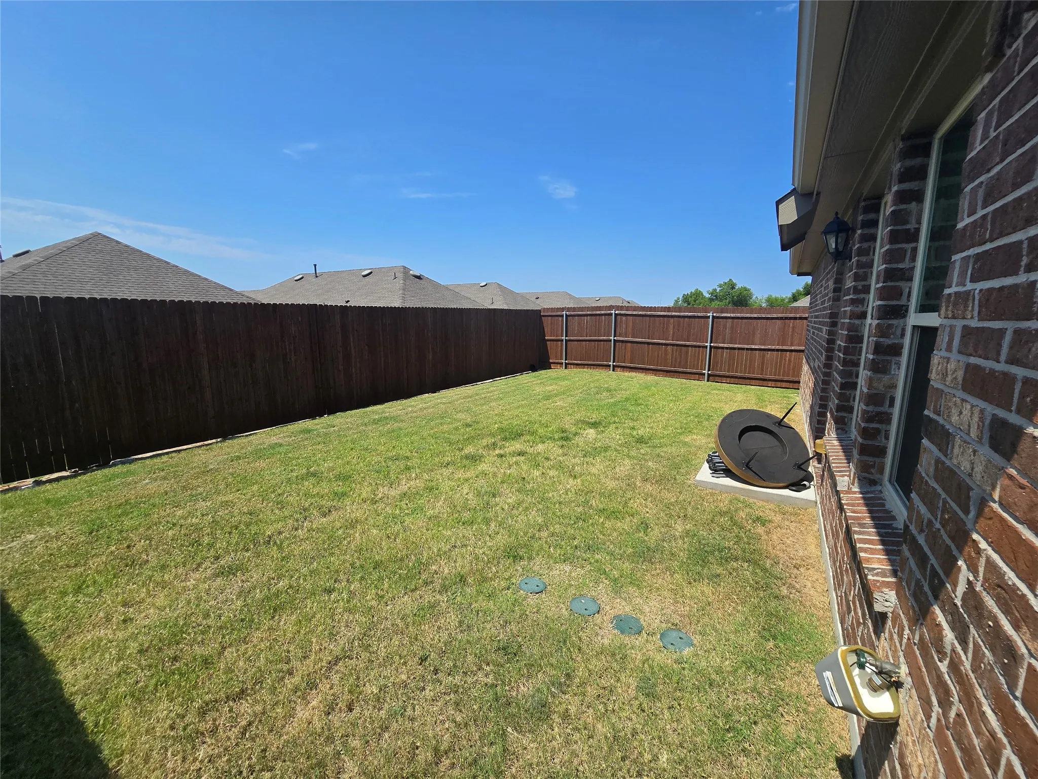 Single Family Residence For Rent in Collin County , 856 Good Cheer Lane, Lavon, Texas 75166, 4 Bedroom, 2 Bathroom, 2 Garage spaces, 1,665 Sqft, built in 2023, Price $2,000, mls#21359780, Real Estate Agent in Lavon, Homes For Rent in Collin county, Homes For Rent in Lavon, Realtor in Lavon Texas, Real Estate Brokerage Independent Realty Texas, Luminita Cordes Realtor