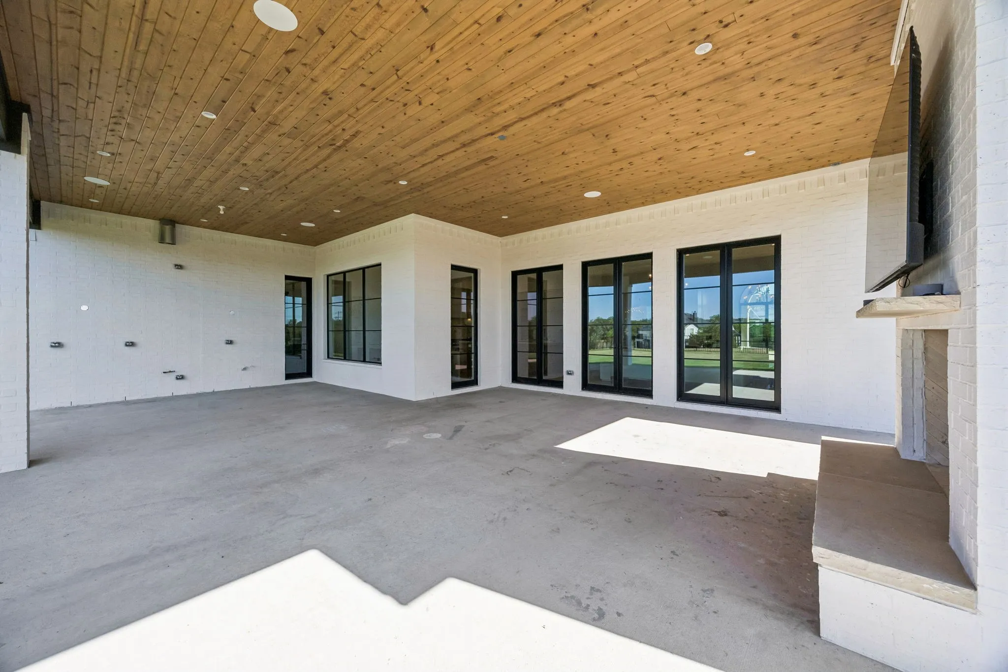 Single Family Residence For Sale in Collin County , 122 Ford Court, Weston, Texas 75009, 5 Bedroom, 6 Bathroom, 4 Garage spaces, 5,866 Sqft, built in 2024, mls#21359465, Real Estate Agent in Weston, Homes For Sale in Collin county, Homes For Sale in Weston, Realtor in Weston Texas, Real Estate Brokerage Independent Realty Texas, Luminita Cordes Realtor