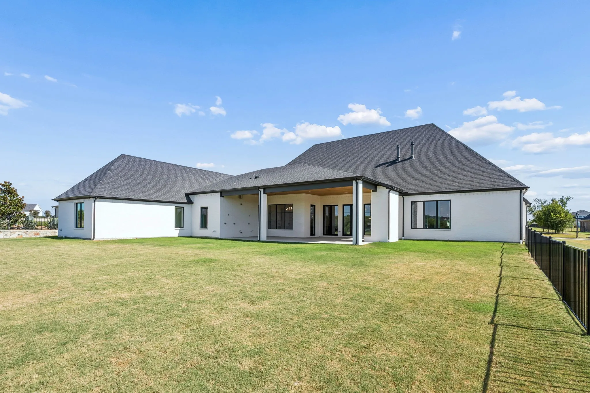 Single Family Residence For Sale in Collin County , 122 Ford Court, Weston, Texas 75009, 5 Bedroom, 6 Bathroom, 4 Garage spaces, 5,866 Sqft, built in 2024, mls#21359465, Real Estate Agent in Weston, Homes For Sale in Collin county, Homes For Sale in Weston, Realtor in Weston Texas, Real Estate Brokerage Independent Realty Texas, Luminita Cordes Realtor