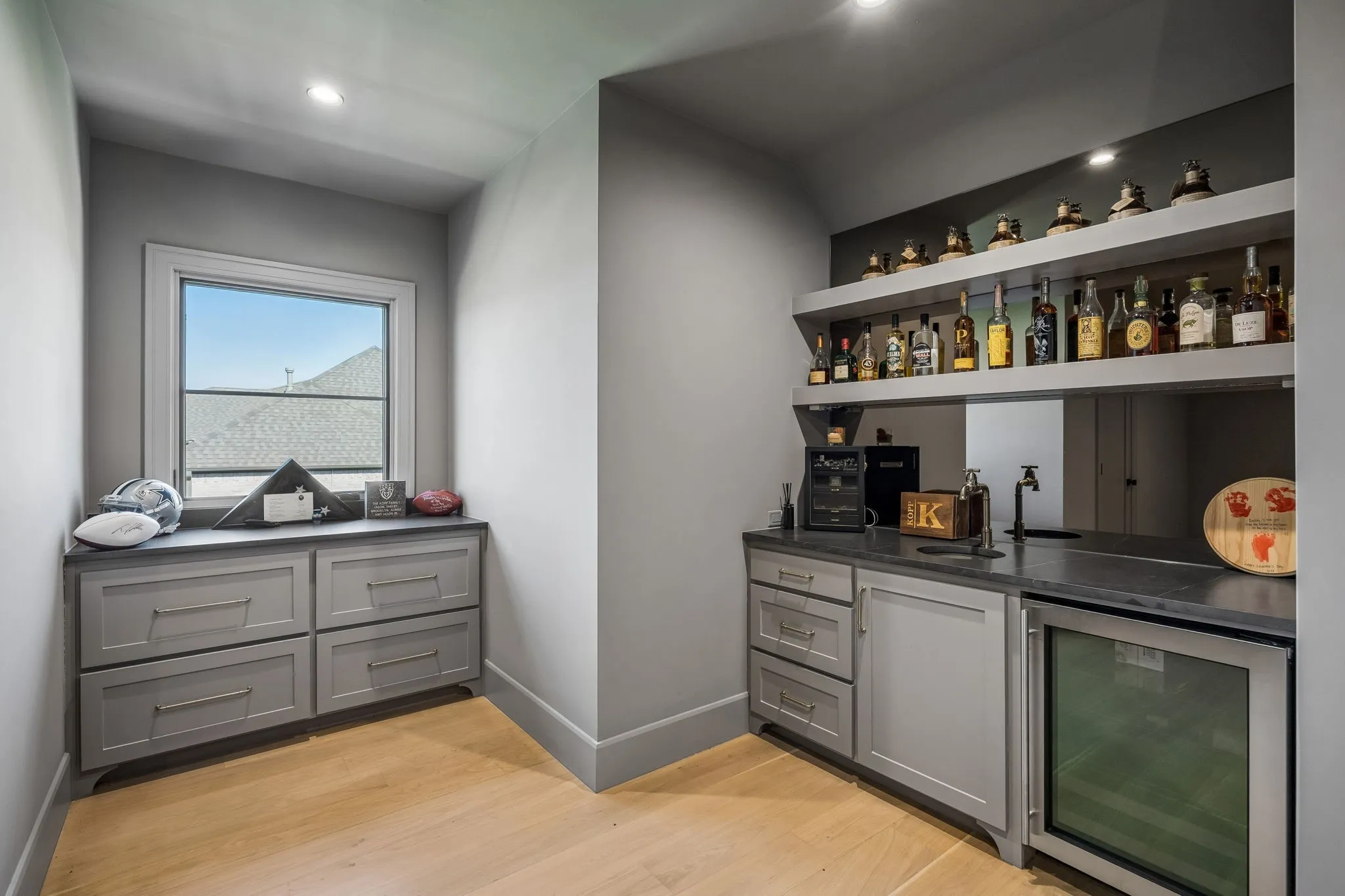Single Family Residence For Sale in Collin County , 122 Ford Court, Weston, Texas 75009, 5 Bedroom, 6 Bathroom, 4 Garage spaces, 5,866 Sqft, built in 2024, mls#21359465, Real Estate Agent in Weston, Homes For Sale in Collin county, Homes For Sale in Weston, Realtor in Weston Texas, Real Estate Brokerage Independent Realty Texas, Luminita Cordes Realtor