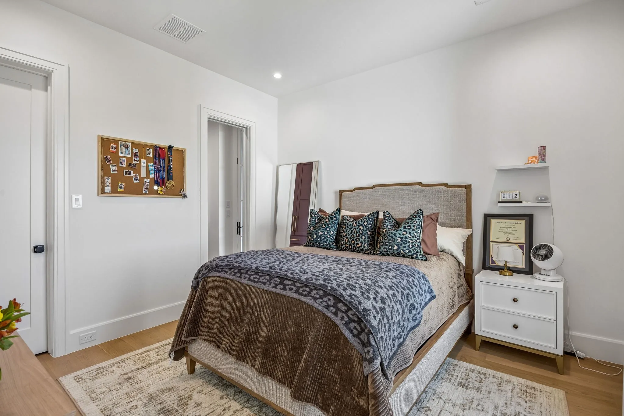 Single Family Residence For Sale in Collin County , 122 Ford Court, Weston, Texas 75009, 5 Bedroom, 6 Bathroom, 4 Garage spaces, 5,866 Sqft, built in 2024, mls#21359465, Real Estate Agent in Weston, Homes For Sale in Collin county, Homes For Sale in Weston, Realtor in Weston Texas, Real Estate Brokerage Independent Realty Texas, Luminita Cordes Realtor