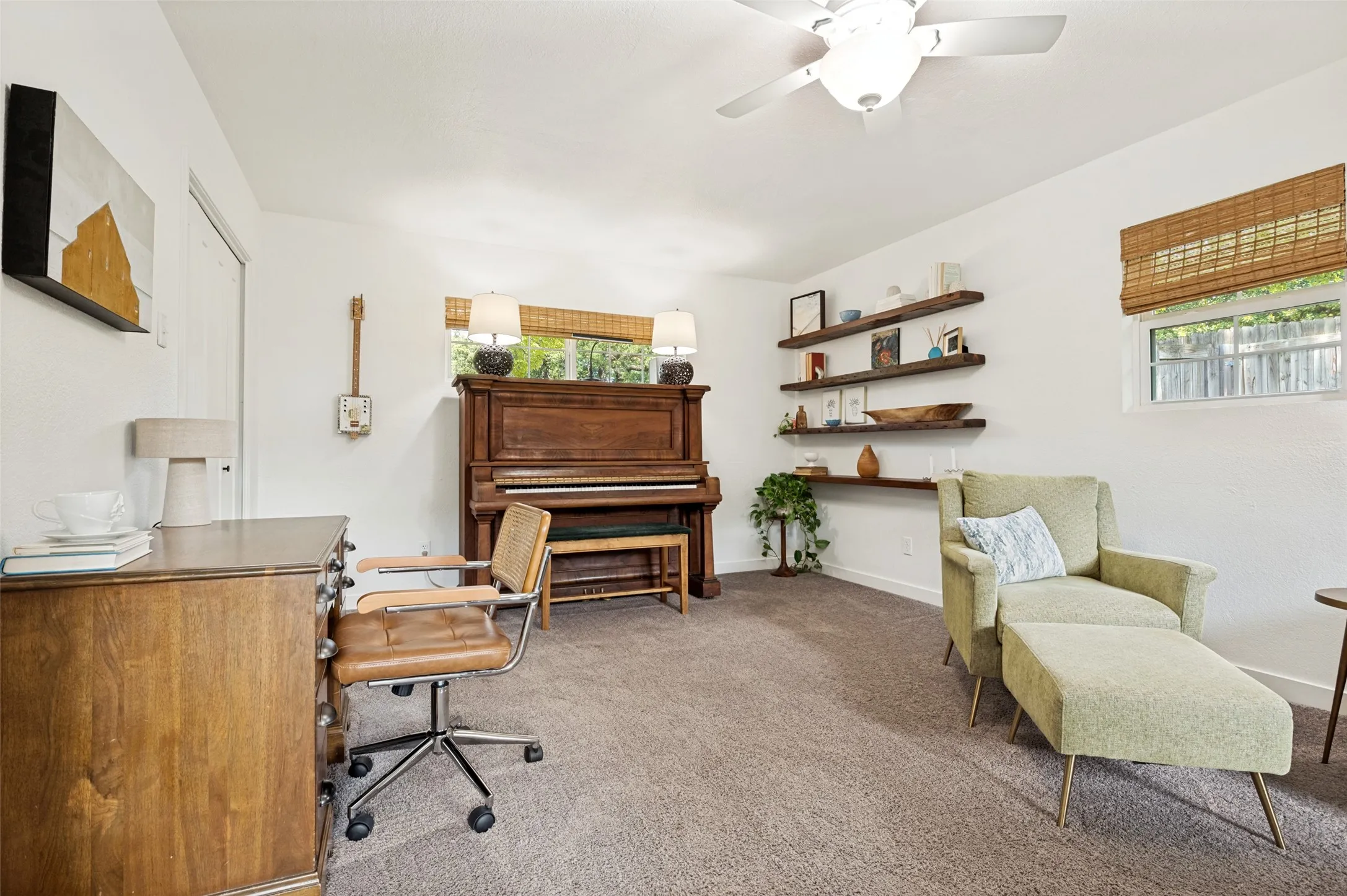 Single Family Residence For Sale in Dallas County , 1529 Briarcrest Drive, Dallas, Texas 75224, 4 Bedroom, 3 Bathroom, 2 Garage spaces, 2,083 Sqft, built in 1961, mls#21355764, Real Estate Agent in Dallas, Homes For Sale in Dallas county, Homes For Sale in Dallas, Realtor in Dallas Texas, Real Estate Brokerage Independent Realty Texas, Luminita Cordes Realtor