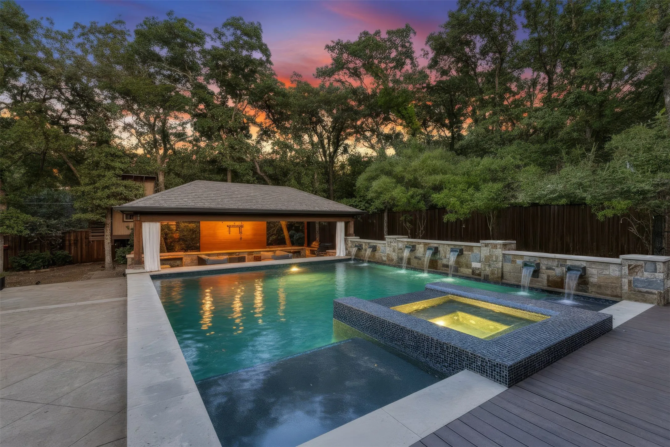 Single Family Residence For Sale in Tarrant County , 1117 Shady Lane N, Keller, Texas 76248, 4 Bedroom, 3 Bathroom, 4 Garage spaces, 3,272 Sqft, built in 1975, mls#21359485, Real Estate Agent in Keller, Homes For Sale in Tarrant county, Homes For Sale in Keller, Realtor in Keller Texas, Real Estate Brokerage Independent Realty Texas, Luminita Cordes Realtor