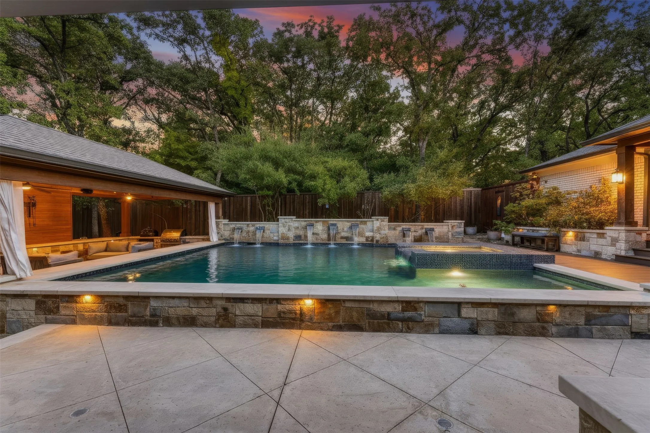 Single Family Residence For Sale in Tarrant County , 1117 Shady Lane N, Keller, Texas 76248, 4 Bedroom, 3 Bathroom, 4 Garage spaces, 3,272 Sqft, built in 1975, mls#21359485, Real Estate Agent in Keller, Homes For Sale in Tarrant county, Homes For Sale in Keller, Realtor in Keller Texas, Real Estate Brokerage Independent Realty Texas, Luminita Cordes Realtor