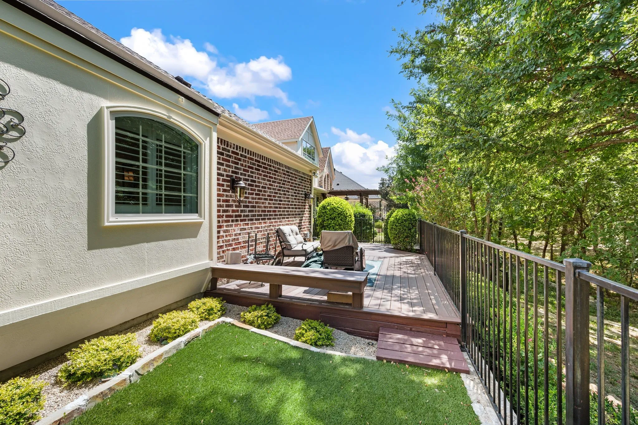Single Family Residence For Sale in Tarrant County , 805 Creekview Lane, Colleyville, Texas 76034, 2 Bedroom, 2 Bathroom, 2 Garage spaces, 2,402 Sqft, built in 2012, mls#21358783, Real Estate Agent in Colleyville, Homes For Sale in Tarrant county, Homes For Sale in Colleyville, Realtor in Colleyville Texas, Real Estate Brokerage Independent Realty Texas, Luminita Cordes Realtor