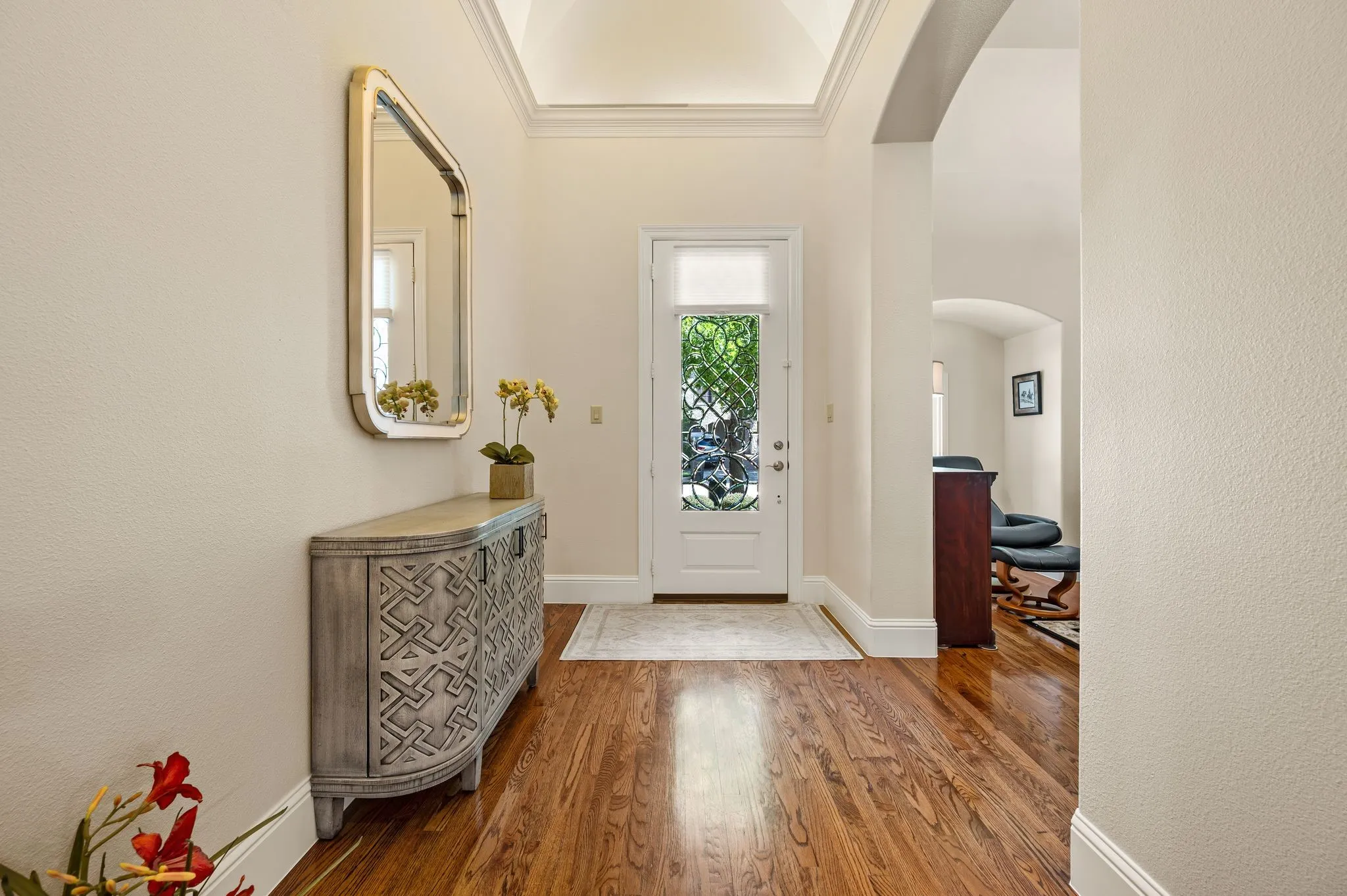 Single Family Residence For Sale in Tarrant County , 805 Creekview Lane, Colleyville, Texas 76034, 2 Bedroom, 2 Bathroom, 2 Garage spaces, 2,402 Sqft, built in 2012, mls#21358783, Real Estate Agent in Colleyville, Homes For Sale in Tarrant county, Homes For Sale in Colleyville, Realtor in Colleyville Texas, Real Estate Brokerage Independent Realty Texas, Luminita Cordes Realtor