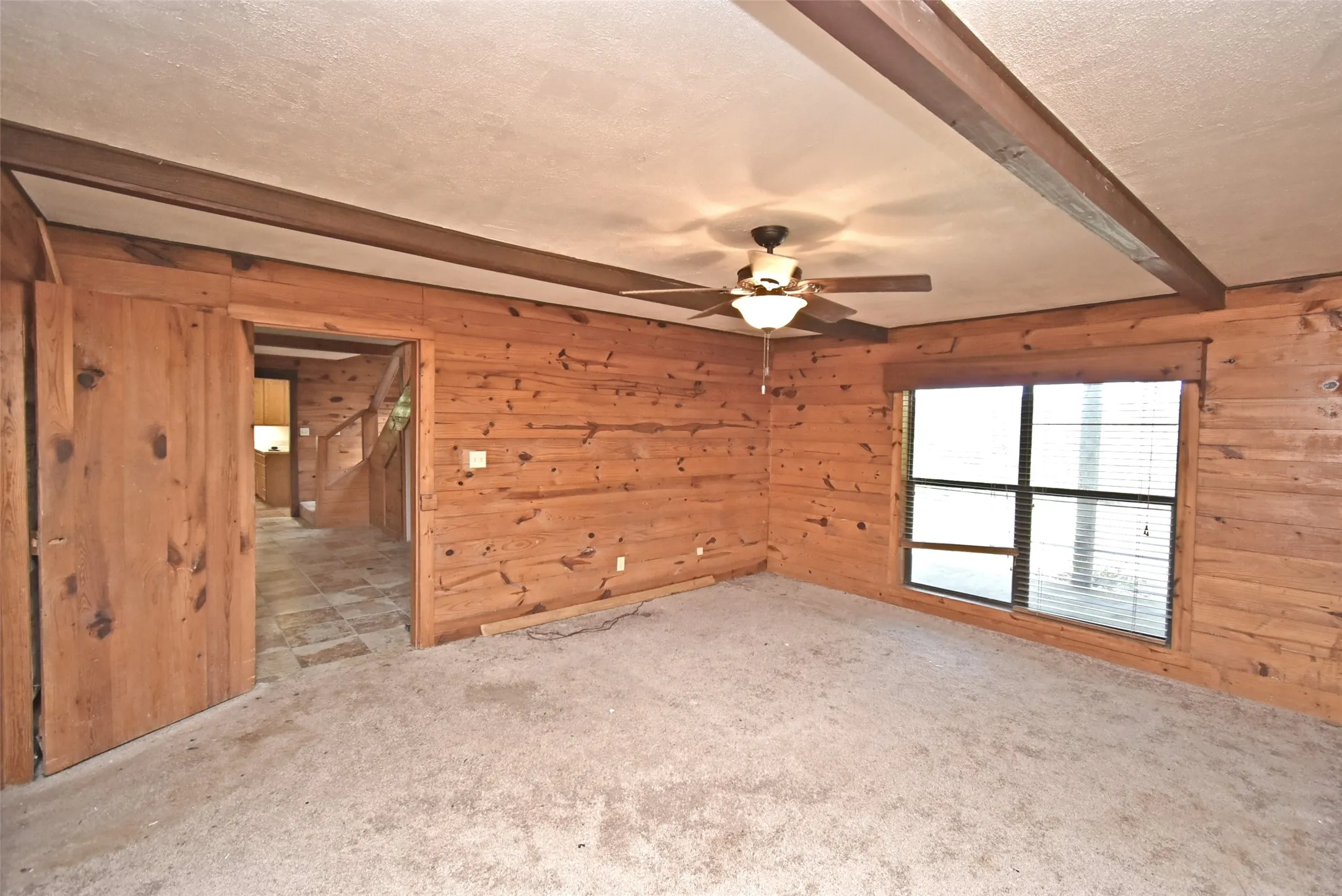 Single Family Residence For Sale in Wood County , 391 County Road 3254, Quitman, Texas 75783, 3 Bedroom, 2 Bathroom, 1 Garage spaces, 2,376 Sqft, built in 1976, mls#21358051, Real Estate Agent in Quitman, Homes For Sale in Wood county, Homes For Sale in Quitman, Realtor in Quitman Texas, Real Estate Brokerage Independent Realty Texas, Luminita Cordes Realtor