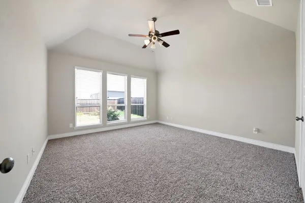 Single Family Residence For Sale in Kaufman County , 841 Knoxbridge Road, Forney, Texas 75126, 4 Bedroom, 3 Bathroom, 2 Garage spaces, 2,595 Sqft, built in 2019, mls#21356057, Real Estate Agent in Forney, Homes For Sale in Kaufman county, Homes For Sale in Forney, Realtor in Forney Texas, Real Estate Brokerage Independent Realty Texas, Luminita Cordes Realtor