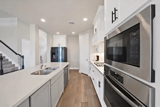 Single Family Residence For Sale in Kaufman County , 841 Knoxbridge Road, Forney, Texas 75126, 4 Bedroom, 3 Bathroom, 2 Garage spaces, 2,595 Sqft, built in 2019, mls#21356057, Real Estate Agent in Forney, Homes For Sale in Kaufman county, Homes For Sale in Forney, Realtor in Forney Texas, Real Estate Brokerage Independent Realty Texas, Luminita Cordes Realtor