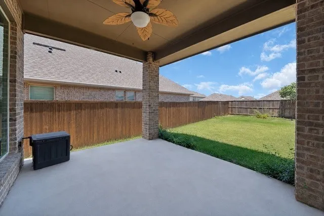 Single Family Residence For Sale in Kaufman County , 841 Knoxbridge Road, Forney, Texas 75126, 4 Bedroom, 3 Bathroom, 2 Garage spaces, 2,595 Sqft, built in 2019, mls#21356057, Real Estate Agent in Forney, Homes For Sale in Kaufman county, Homes For Sale in Forney, Realtor in Forney Texas, Real Estate Brokerage Independent Realty Texas, Luminita Cordes Realtor