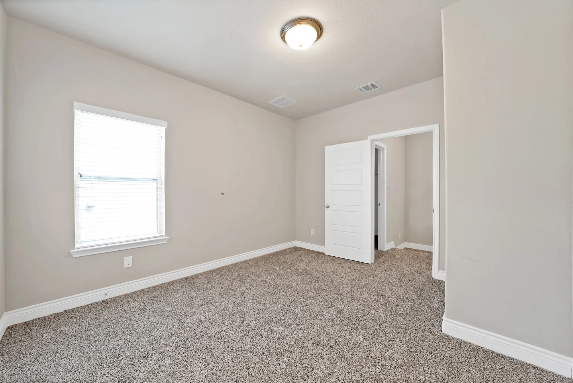 Single Family Residence For Sale in Kaufman County , 841 Knoxbridge Road, Forney, Texas 75126, 4 Bedroom, 3 Bathroom, 2 Garage spaces, 2,595 Sqft, built in 2019, mls#21356057, Real Estate Agent in Forney, Homes For Sale in Kaufman county, Homes For Sale in Forney, Realtor in Forney Texas, Real Estate Brokerage Independent Realty Texas, Luminita Cordes Realtor