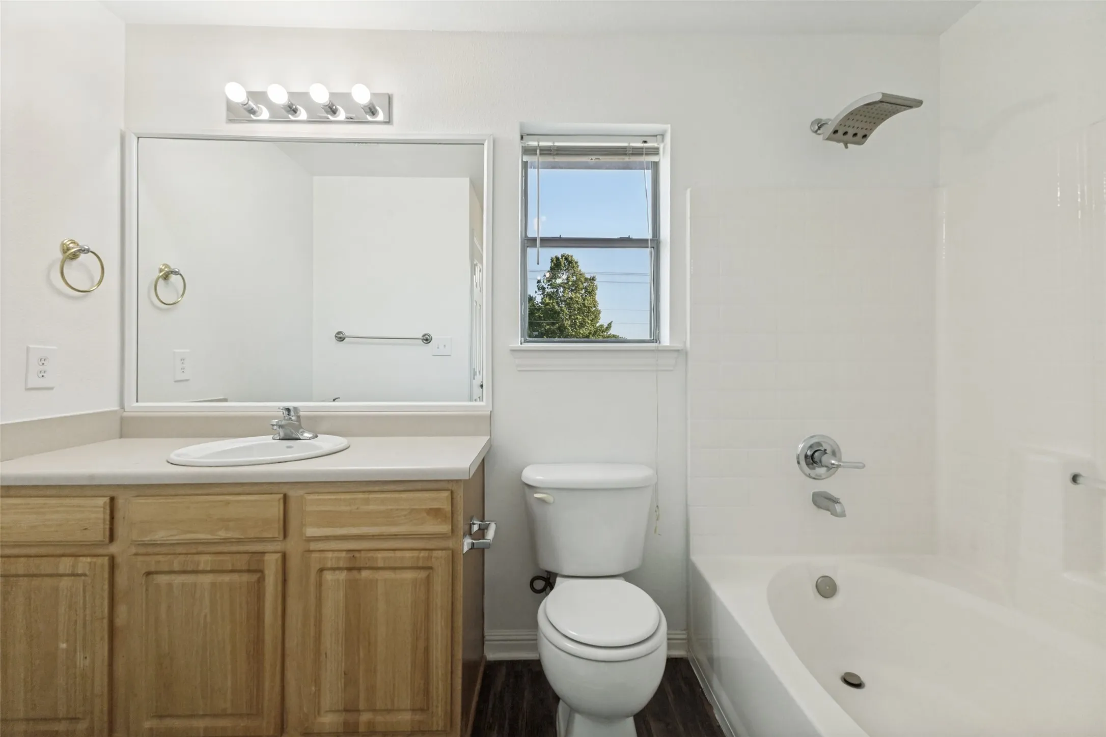 Duplex For Rent in Collin County , 234 Wyndham Meadows Way, Wylie, Texas 75098, 3 Bedroom, 3 Bathroom, 1 Garage spaces, 1,304 Sqft, built in 2003, mls#21359063, Real Estate Agent in Wylie, Homes For Rent in Collin county, Homes For Rent in Wylie, Realtor in Wylie Texas, Real Estate Brokerage Independent Realty Texas, Luminita Cordes Realtor