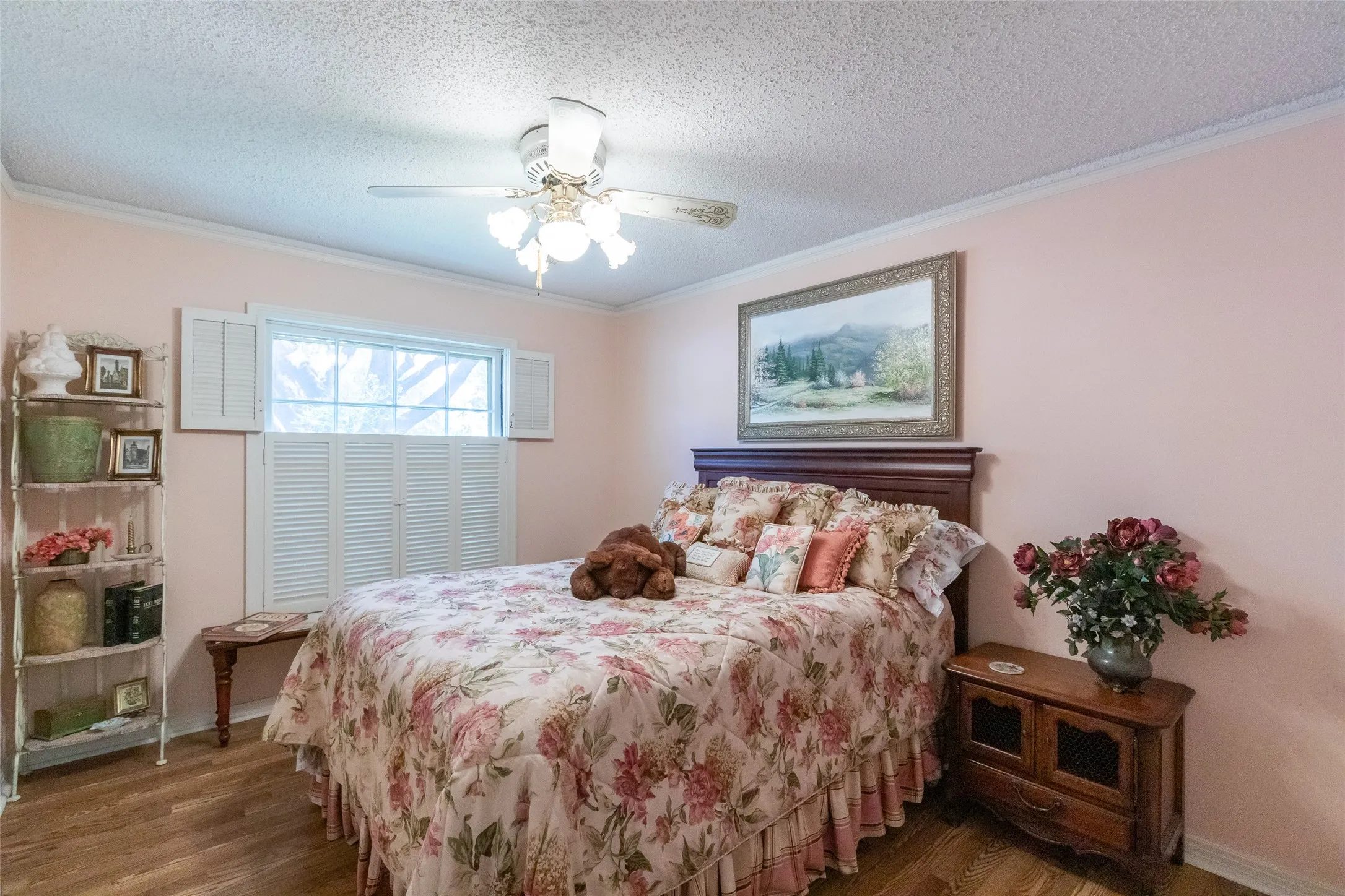 Single Family Residence For Sale in Taylor County , 1334 Santos Street, Abilene, Texas 79605, 4 Bedroom, 4 Bathroom, 2 Garage spaces, 3,108 Sqft, built in 1950, mls#21359776, Real Estate Agent in Abilene, Homes For Sale in Taylor county, Homes For Sale in Abilene, Realtor in Abilene Texas, Real Estate Brokerage Independent Realty Texas, Luminita Cordes Realtor