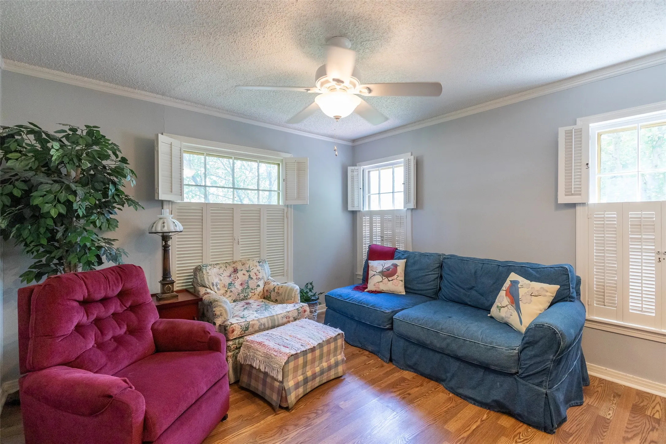 Single Family Residence For Sale in Taylor County , 1334 Santos Street, Abilene, Texas 79605, 4 Bedroom, 4 Bathroom, 2 Garage spaces, 3,108 Sqft, built in 1950, mls#21359776, Real Estate Agent in Abilene, Homes For Sale in Taylor county, Homes For Sale in Abilene, Realtor in Abilene Texas, Real Estate Brokerage Independent Realty Texas, Luminita Cordes Realtor