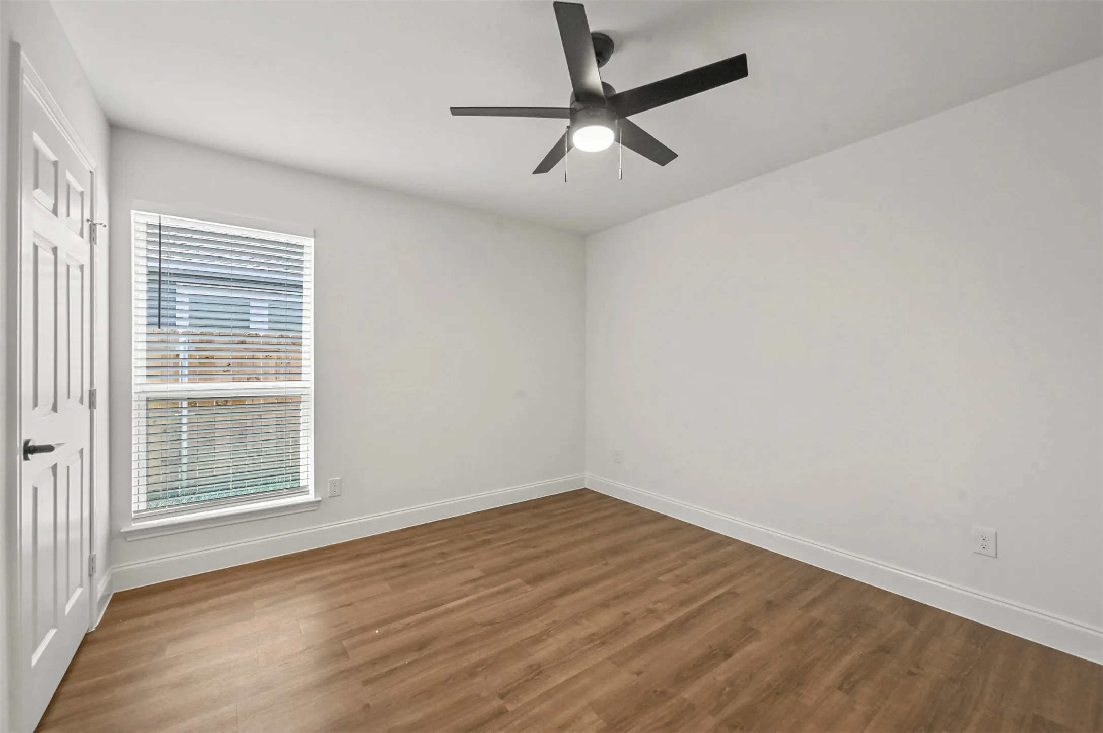 Single Family Residence For Rent in Hunt County , 2307 Mill Street, Greenville, Texas 75401, 3 Bedroom, 2 Bathroom, 1 Garage spaces, 1,290 Sqft, built in 2023, mls#21359904, Real Estate Agent in Greenville, Homes For Rent in Hunt county, Homes For Rent in Greenville, Realtor in Greenville Texas, Real Estate Brokerage Independent Realty Texas, Luminita Cordes Realtor