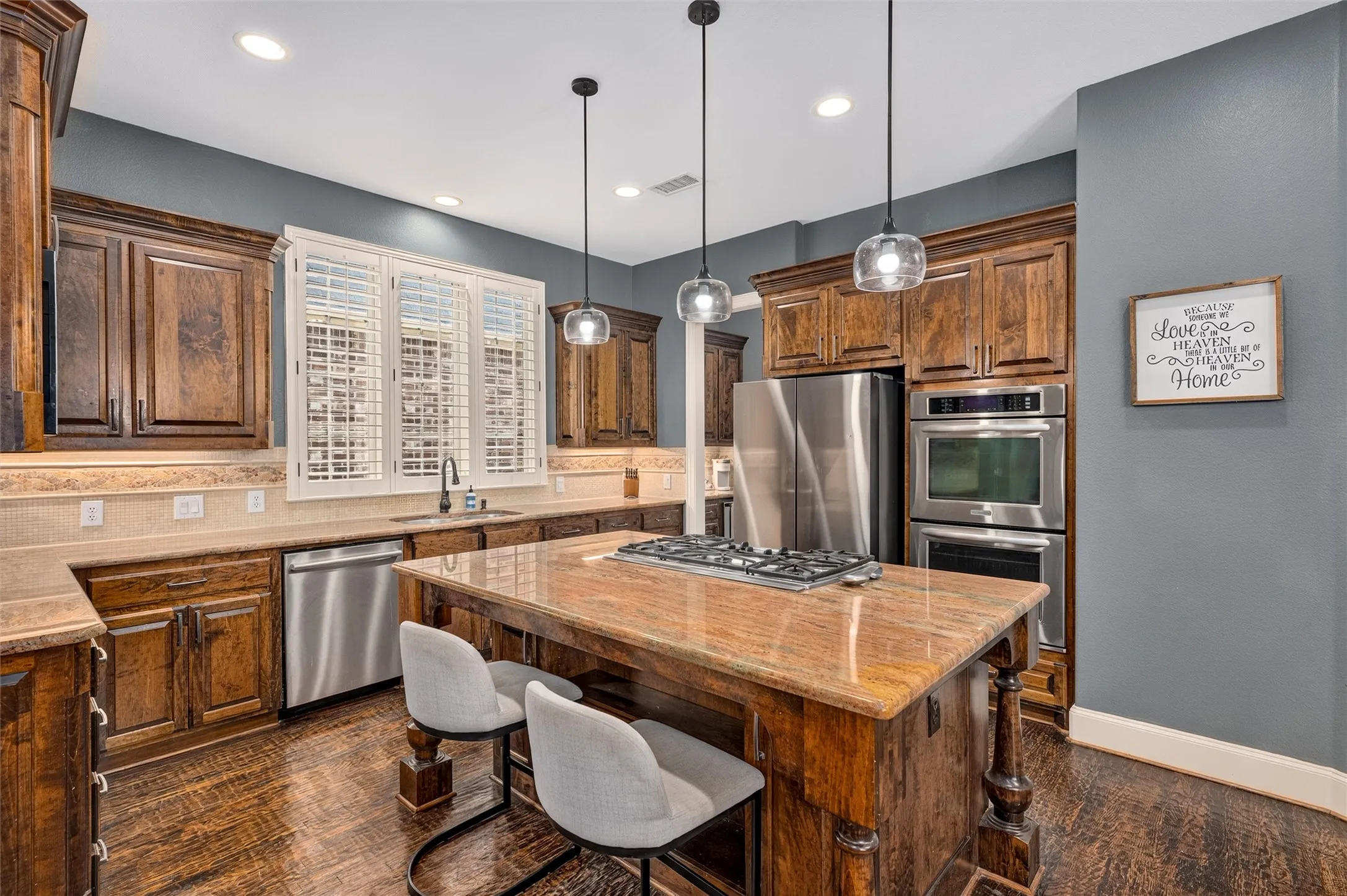 Single Family Residence For Sale in Collin County , 2346 Boxwood Drive, Allen, Texas 75013, 5 Bedroom, 4 Bathroom, 3 Garage spaces, 4,647 Sqft, built in 2008, mls#21359343, Real Estate Agent in Allen, Homes For Sale in Collin county, Homes For Sale in Allen, Realtor in Allen Texas, Real Estate Brokerage Independent Realty Texas, Luminita Cordes Realtor