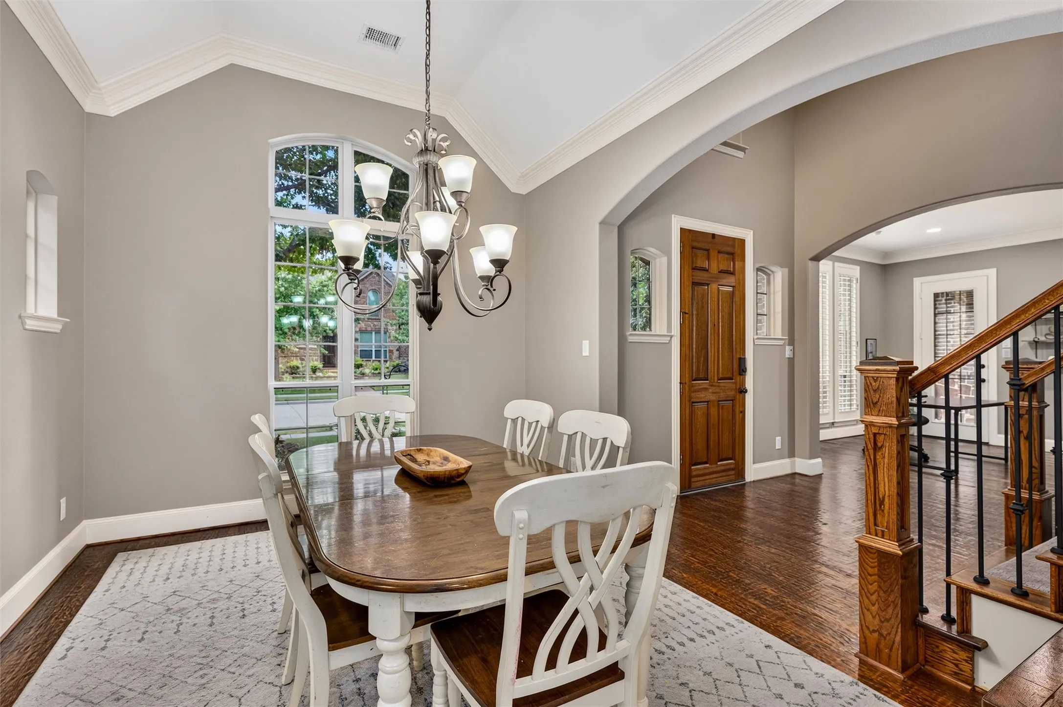 Single Family Residence For Sale in Collin County , 2346 Boxwood Drive, Allen, Texas 75013, 5 Bedroom, 4 Bathroom, 3 Garage spaces, 4,647 Sqft, built in 2008, mls#21359343, Real Estate Agent in Allen, Homes For Sale in Collin county, Homes For Sale in Allen, Realtor in Allen Texas, Real Estate Brokerage Independent Realty Texas, Luminita Cordes Realtor