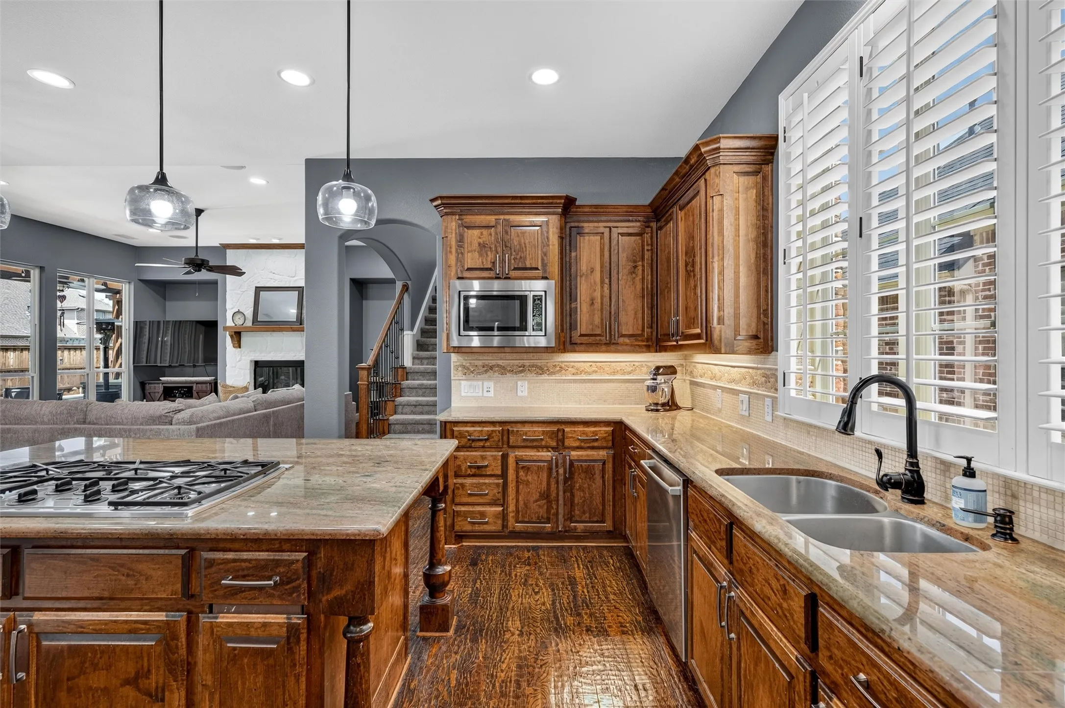 Single Family Residence For Sale in Collin County , 2346 Boxwood Drive, Allen, Texas 75013, 5 Bedroom, 4 Bathroom, 3 Garage spaces, 4,647 Sqft, built in 2008, mls#21359343, Real Estate Agent in Allen, Homes For Sale in Collin county, Homes For Sale in Allen, Realtor in Allen Texas, Real Estate Brokerage Independent Realty Texas, Luminita Cordes Realtor