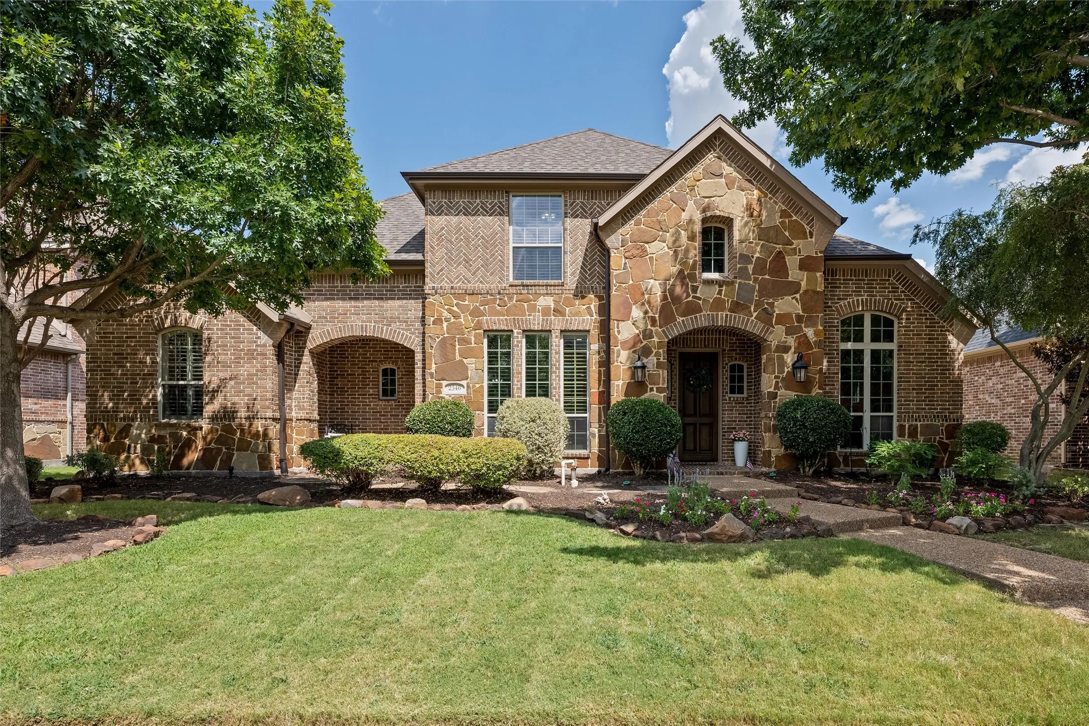 Single Family Residence For Sale in Collin County , 2346 Boxwood Drive, Allen, Texas 75013, 5 Bedroom, 4 Bathroom, 3 Garage spaces, 4,647 Sqft, built in 2008, mls#21359343, Real Estate Agent in Allen, Homes For Sale in Collin county, Homes For Sale in Allen, Realtor in Allen Texas, Real Estate Brokerage Independent Realty Texas, Luminita Cordes Realtor