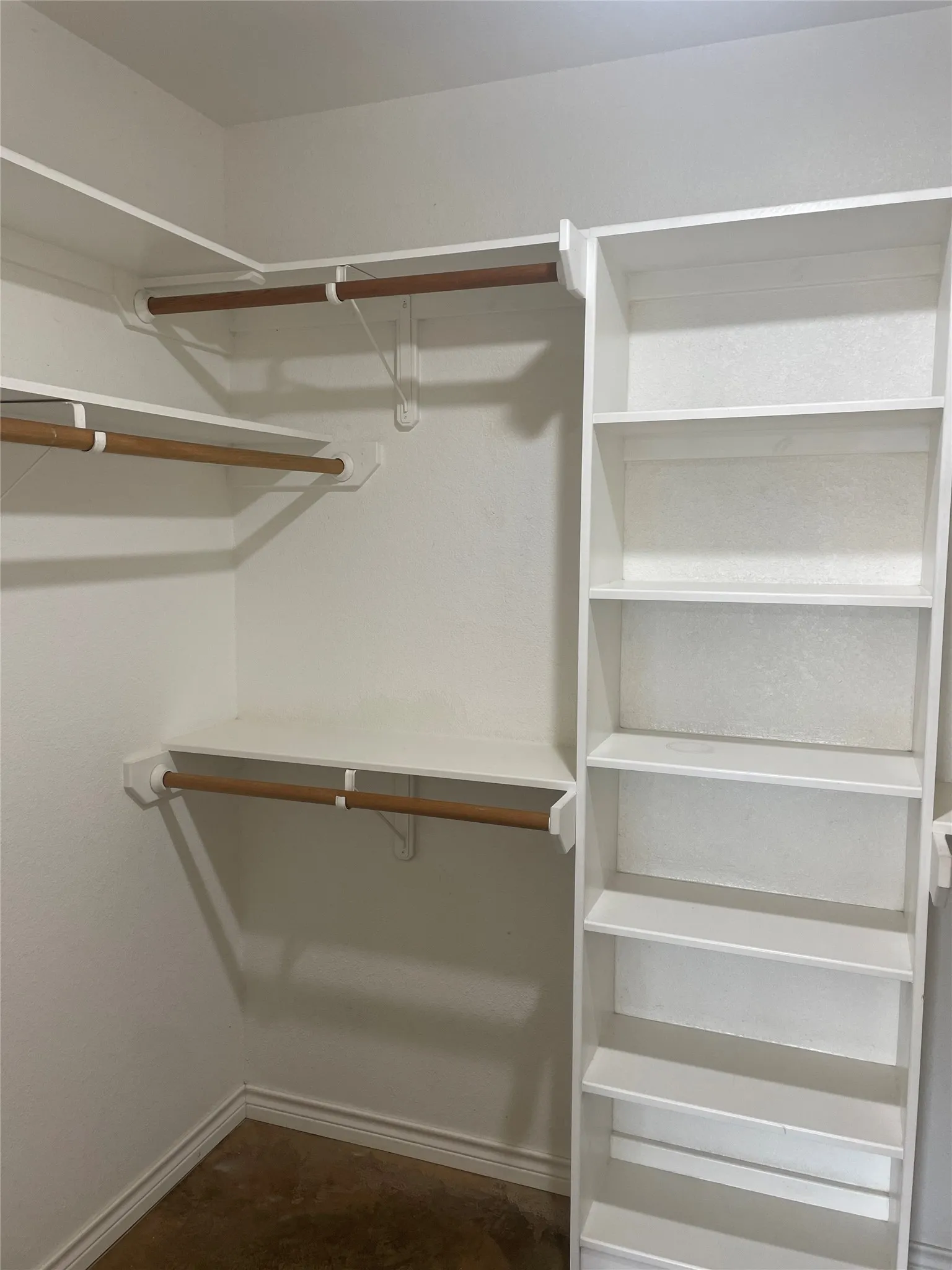 Single Family Residence For Rent in Taylor County , 2449 Patriot Commons Road, Abilene, Texas 79601, 3 Bedroom, 2 Bathroom, 2 Garage spaces, 1,342 Sqft, built in 2003, mls#21359913, Real Estate Agent in Abilene, Homes For Rent in Taylor county, Homes For Rent in Abilene, Realtor in Abilene Texas, Real Estate Brokerage Independent Realty Texas, Luminita Cordes Realtor