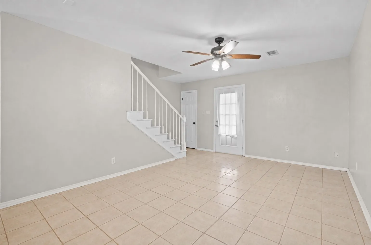 Farm For Sale in Johnson County , 7932 County Road 913, Godley, Texas 76044, 5 Bedroom, 5 Bathroom, 4 Garage spaces, 3,428 Sqft, built in 1998, Price $799,000, mls#21358034, Real Estate Agent in Godley, Homes For Sale in Johnson county, Homes For Sale in Godley, Realtor in Godley Texas, Real Estate Brokerage Independent Realty Texas, Luminita Cordes Realtor