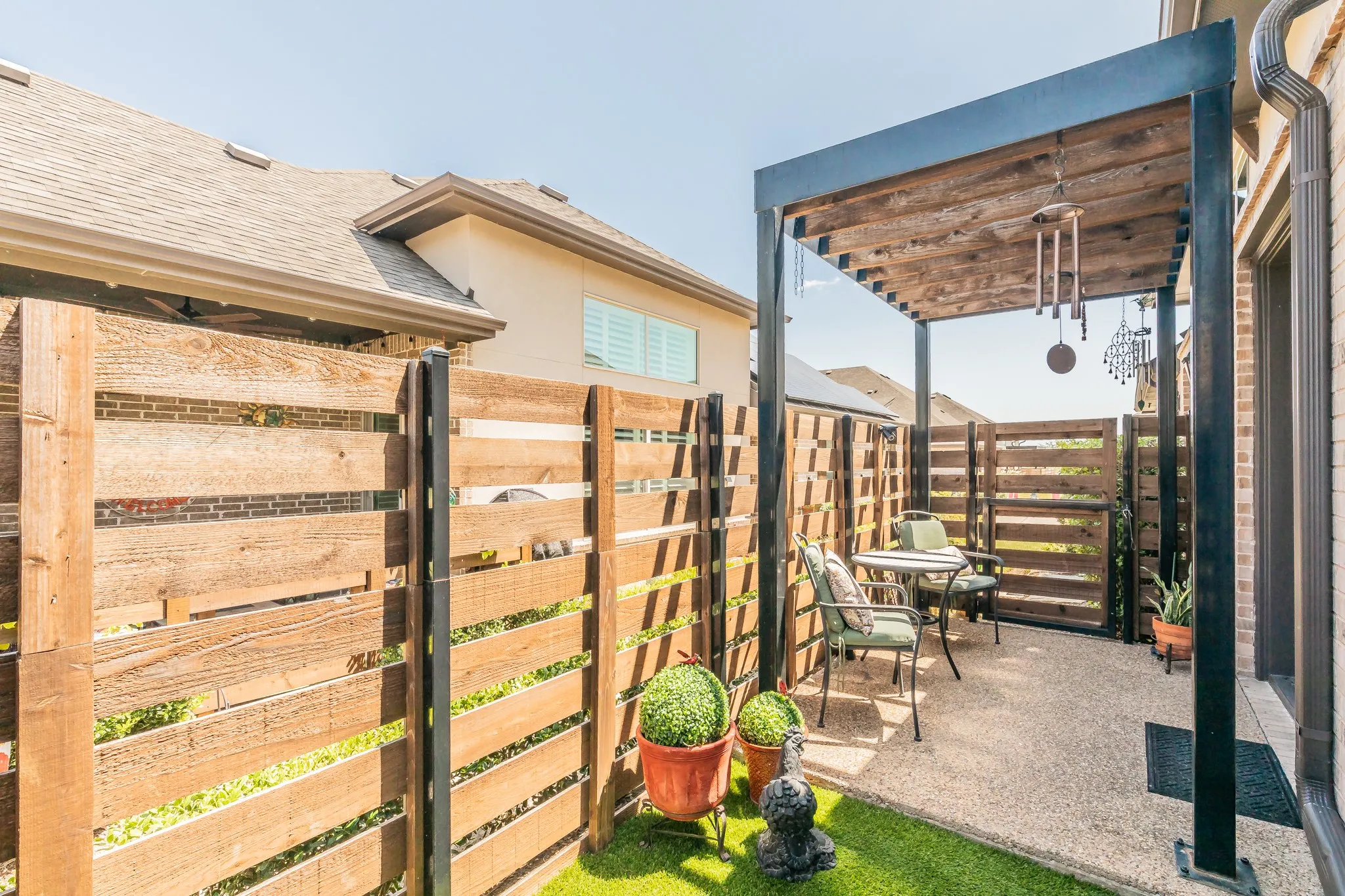Townhouse For Sale in Dallas County , 1634 Dewberry Lane, Garland, Texas 75042, 2 Bedroom, 2 Bathroom, 2 Garage spaces, 1,375 Sqft, built in 2020, mls#21359675, Real Estate Agent in Garland, Homes For Sale in Dallas county, Homes For Sale in Garland, Realtor in Garland Texas, Real Estate Brokerage Independent Realty Texas, Luminita Cordes Realtor