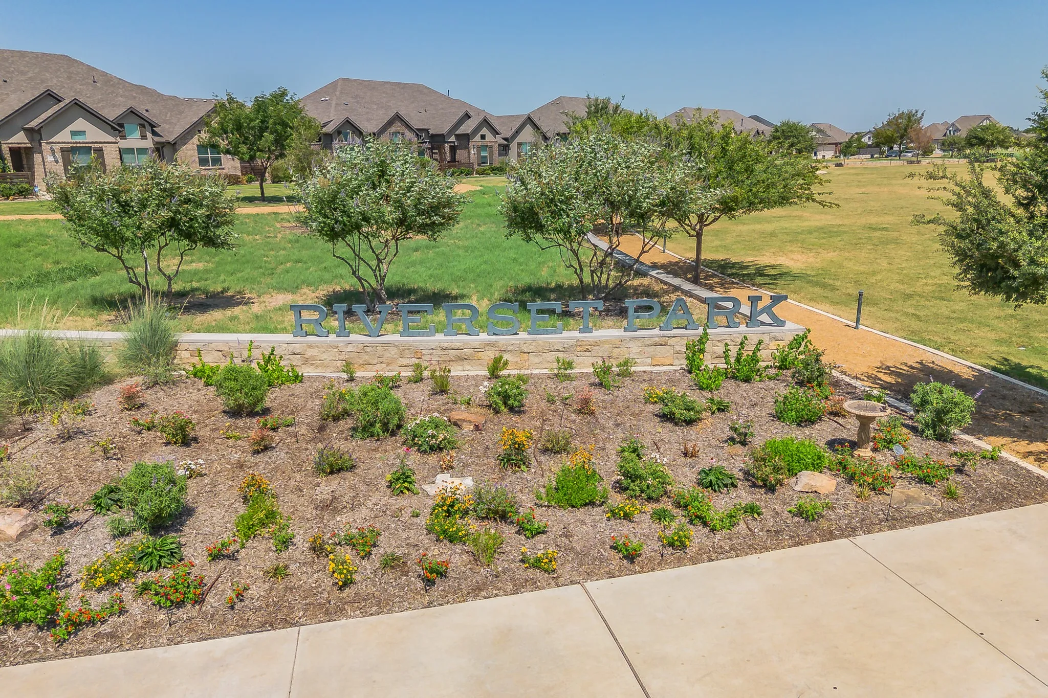 Townhouse For Sale in Dallas County , 1634 Dewberry Lane, Garland, Texas 75042, 2 Bedroom, 2 Bathroom, 2 Garage spaces, 1,375 Sqft, built in 2020, mls#21359675, Real Estate Agent in Garland, Homes For Sale in Dallas county, Homes For Sale in Garland, Realtor in Garland Texas, Real Estate Brokerage Independent Realty Texas, Luminita Cordes Realtor