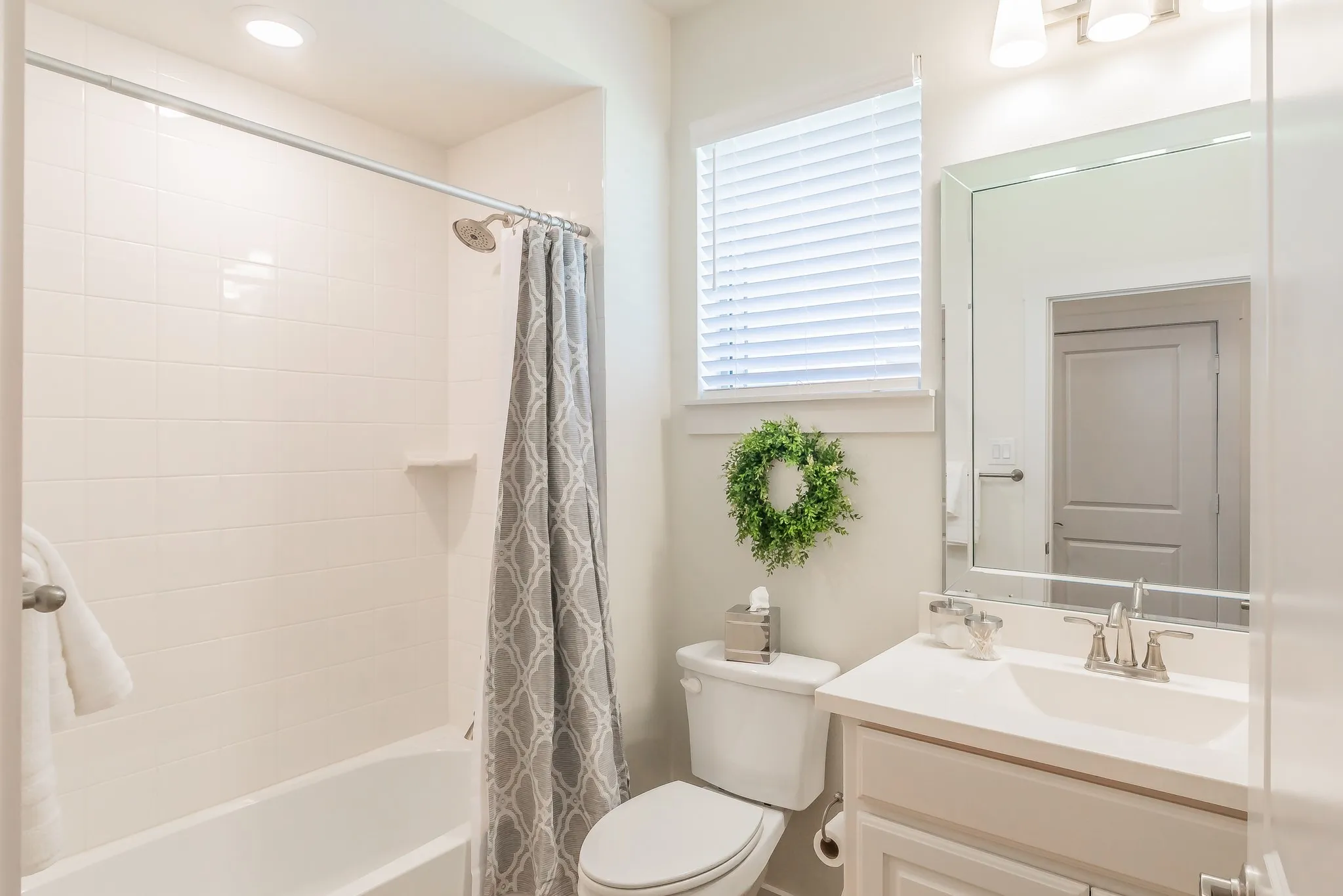 Townhouse For Sale in Dallas County , 1634 Dewberry Lane, Garland, Texas 75042, 2 Bedroom, 2 Bathroom, 2 Garage spaces, 1,375 Sqft, built in 2020, mls#21359675, Real Estate Agent in Garland, Homes For Sale in Dallas county, Homes For Sale in Garland, Realtor in Garland Texas, Real Estate Brokerage Independent Realty Texas, Luminita Cordes Realtor