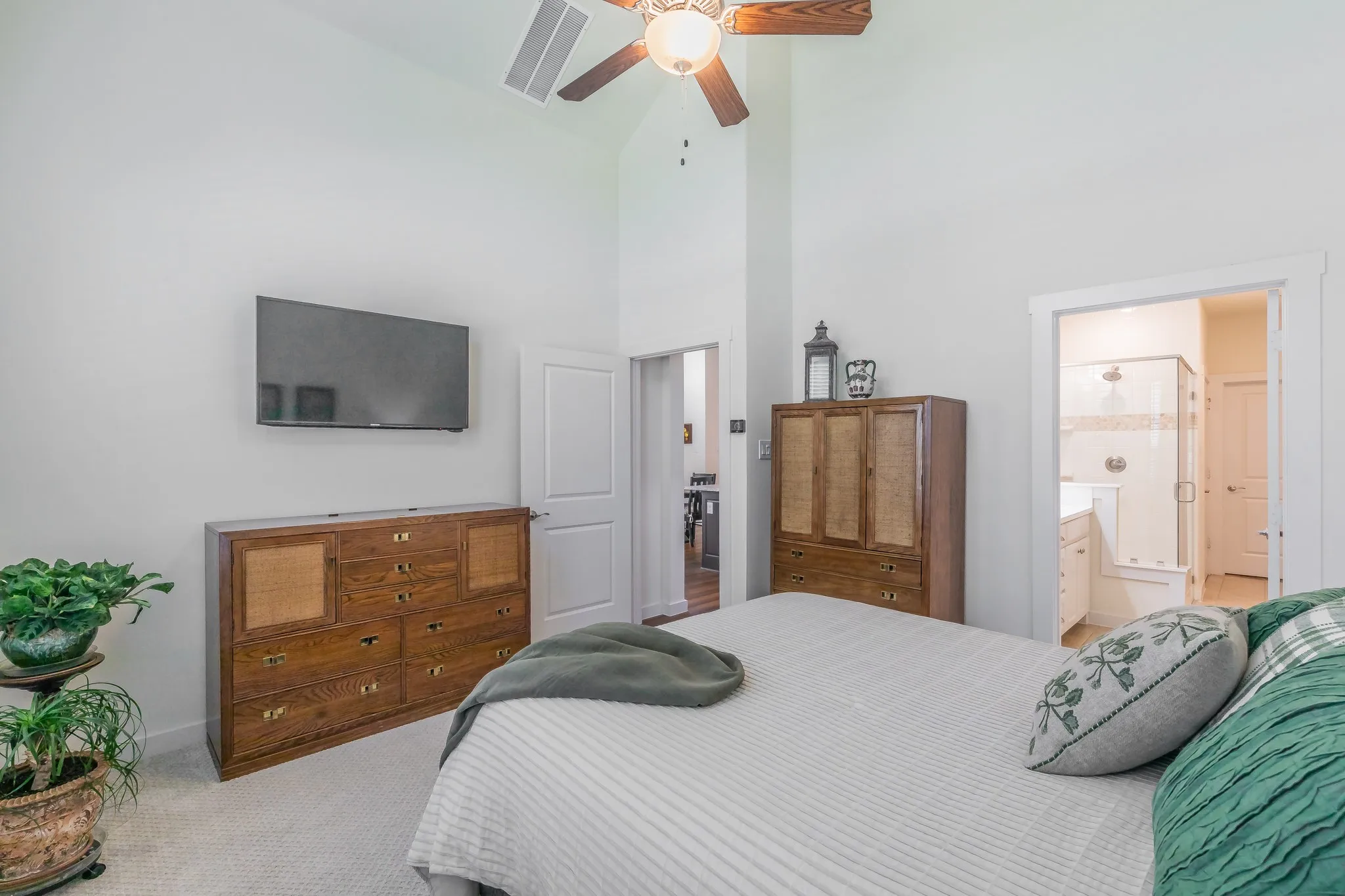 Townhouse For Sale in Dallas County , 1634 Dewberry Lane, Garland, Texas 75042, 2 Bedroom, 2 Bathroom, 2 Garage spaces, 1,375 Sqft, built in 2020, mls#21359675, Real Estate Agent in Garland, Homes For Sale in Dallas county, Homes For Sale in Garland, Realtor in Garland Texas, Real Estate Brokerage Independent Realty Texas, Luminita Cordes Realtor