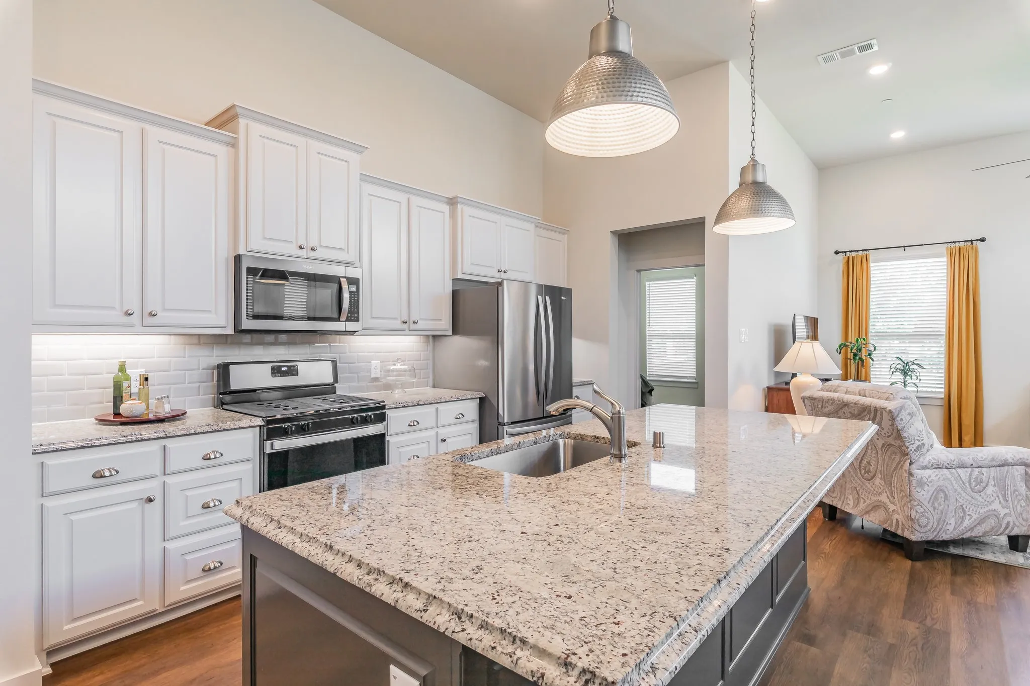 Townhouse For Sale in Dallas County , 1634 Dewberry Lane, Garland, Texas 75042, 2 Bedroom, 2 Bathroom, 2 Garage spaces, 1,375 Sqft, built in 2020, mls#21359675, Real Estate Agent in Garland, Homes For Sale in Dallas county, Homes For Sale in Garland, Realtor in Garland Texas, Real Estate Brokerage Independent Realty Texas, Luminita Cordes Realtor
