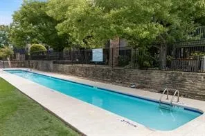 Townhouse For Sale in Rockwall County , 1886 Signal Ridge Place, Rockwall, Texas 75032, 2 Bedroom, 2 Bathroom, 2 Garage spaces, 1,337 Sqft, built in 1997, Price $379,900, mls#21354570, Real Estate Agent in Rockwall, Homes For Sale in Rockwall county, Homes For Sale in Rockwall, Realtor in Rockwall Texas, Real Estate Brokerage Independent Realty Texas, Luminita Cordes Realtor