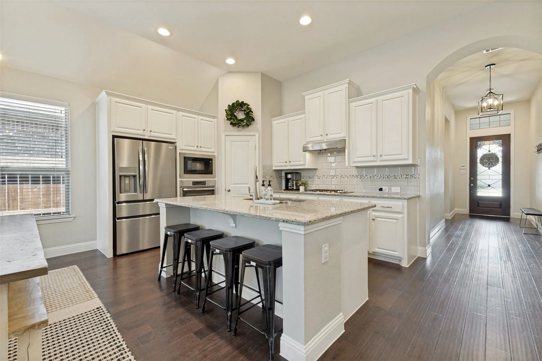 Single Family Residence For Sale in Collin County , 2124 Bishop Barrel Lane, St Paul, Texas 75098, 4 Bedroom, 3 Bathroom, 2 Garage spaces, 2,059 Sqft, built in 2016, mls#21348063, Real Estate Agent in St Paul, Homes For Sale in Collin county, Homes For Sale in St Paul, Realtor in St Paul Texas, Real Estate Brokerage Independent Realty Texas, Luminita Cordes Realtor