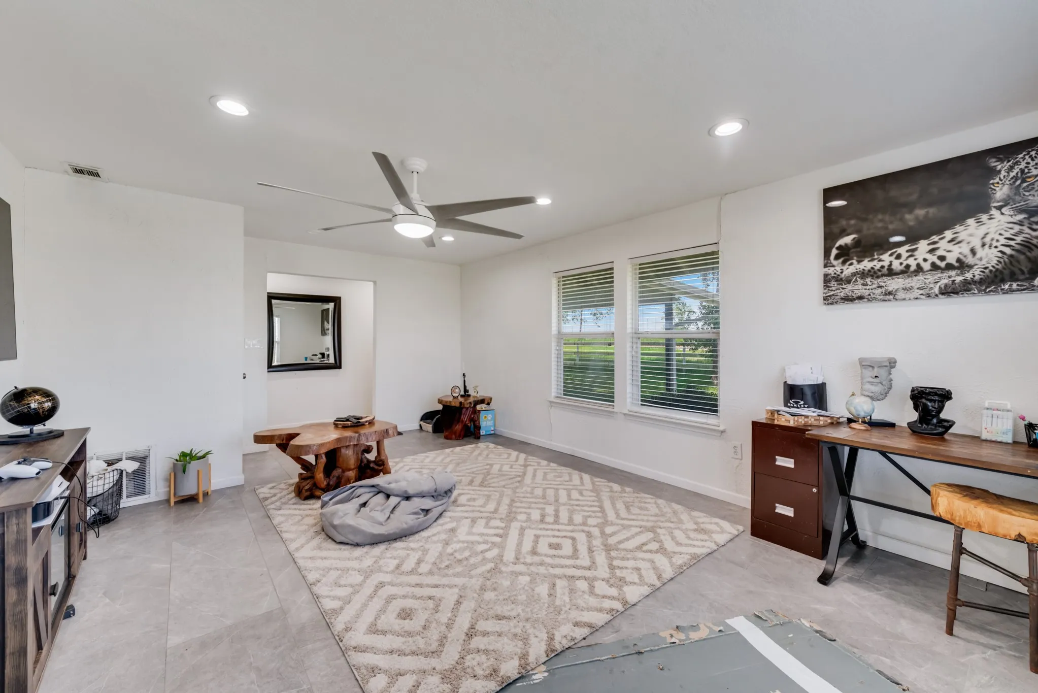 Single Family Residence For Sale in Collin County , 354 N FM 1138, Nevada, Texas 75173, 2 Bedroom, 1 Bathroom, Garage spaces, 1,120 Sqft, built in 1965, mls#21358194, Real Estate Agent in Nevada, Homes For Sale in Collin county, Homes For Sale in Nevada, Realtor in Nevada Texas, Real Estate Brokerage Independent Realty Texas, Luminita Cordes Realtor