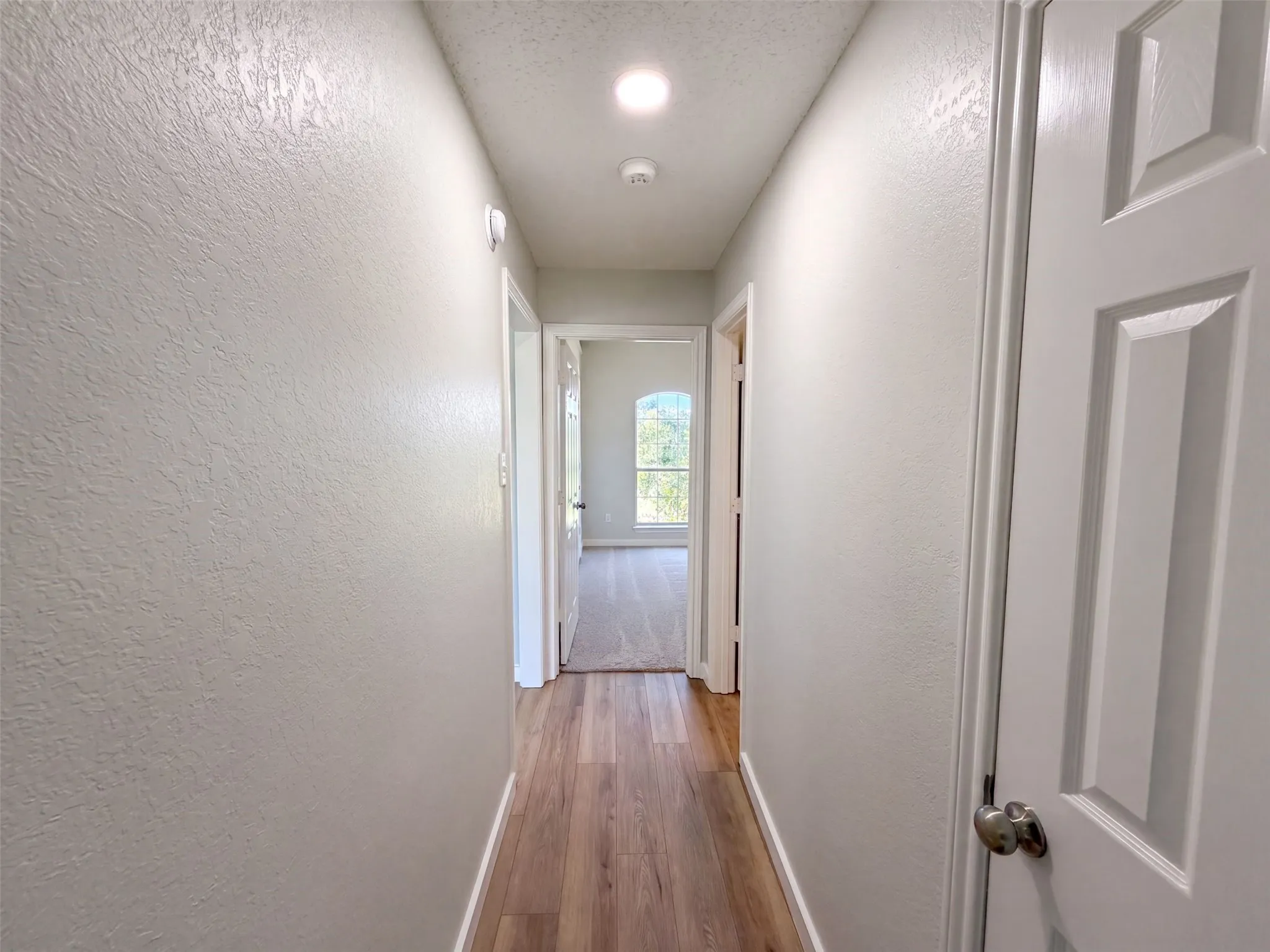 Single Family Residence For Sale in Tarrant County , 6037 Sundown Drive, Watauga, Texas 76148, 3 Bedroom, 2 Bathroom, 2 Garage spaces, 1,640 Sqft, built in 1990, mls#21359923, Real Estate Agent in Watauga, Homes For Sale in Tarrant county, Homes For Sale in Watauga, Realtor in Watauga Texas, Real Estate Brokerage Independent Realty Texas, Luminita Cordes Realtor
