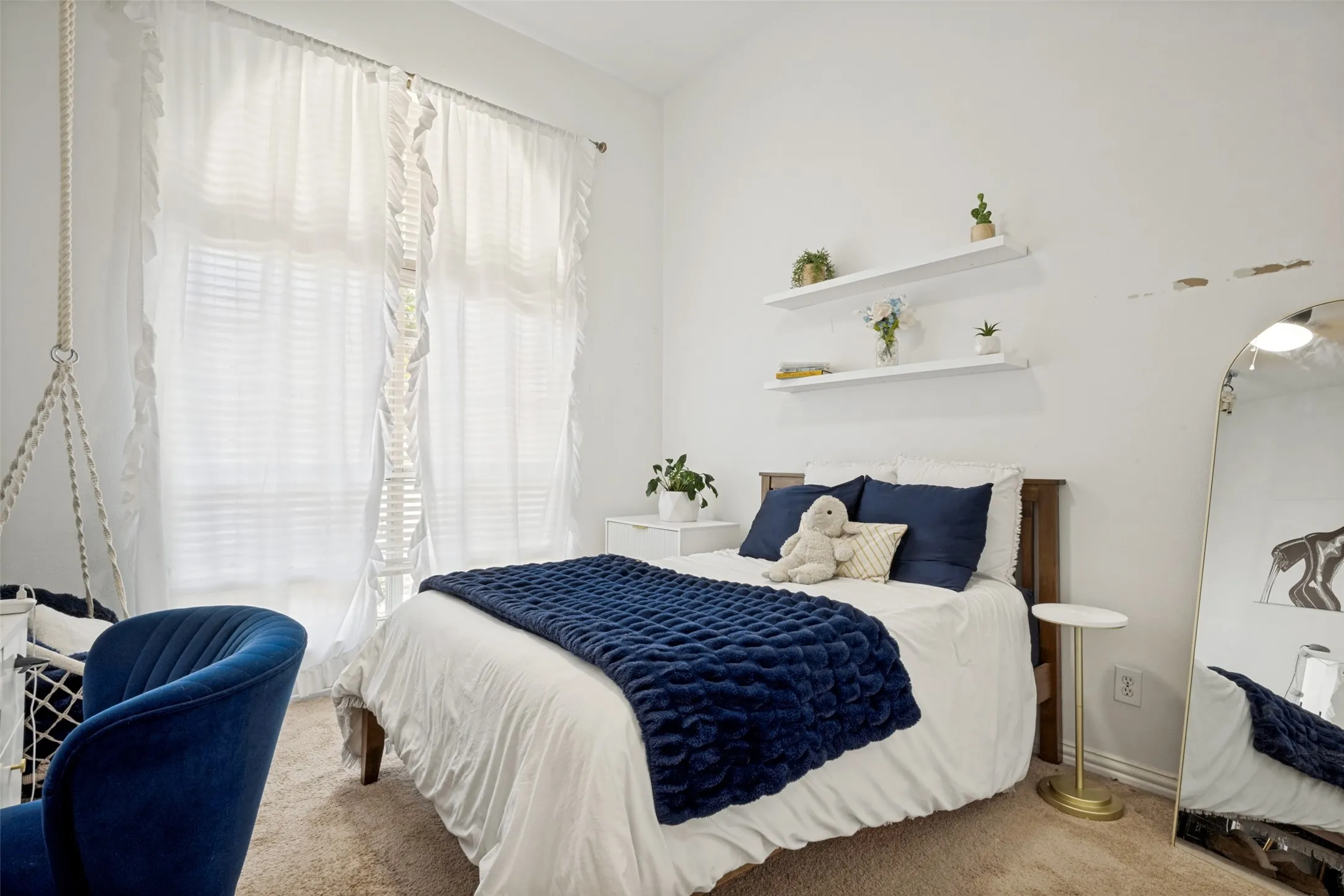 Single Family Residence For Sale in Denton County , 8019 Navisota Drive, Lantana, Texas 76226, 3 Bedroom, 3 Bathroom, 2 Garage spaces, 2,853 Sqft, built in 2002, mls#21358972, Real Estate Agent in Lantana, Homes For Sale in Denton county, Homes For Sale in Lantana, Realtor in Lantana Texas, Real Estate Brokerage Independent Realty Texas, Luminita Cordes Realtor